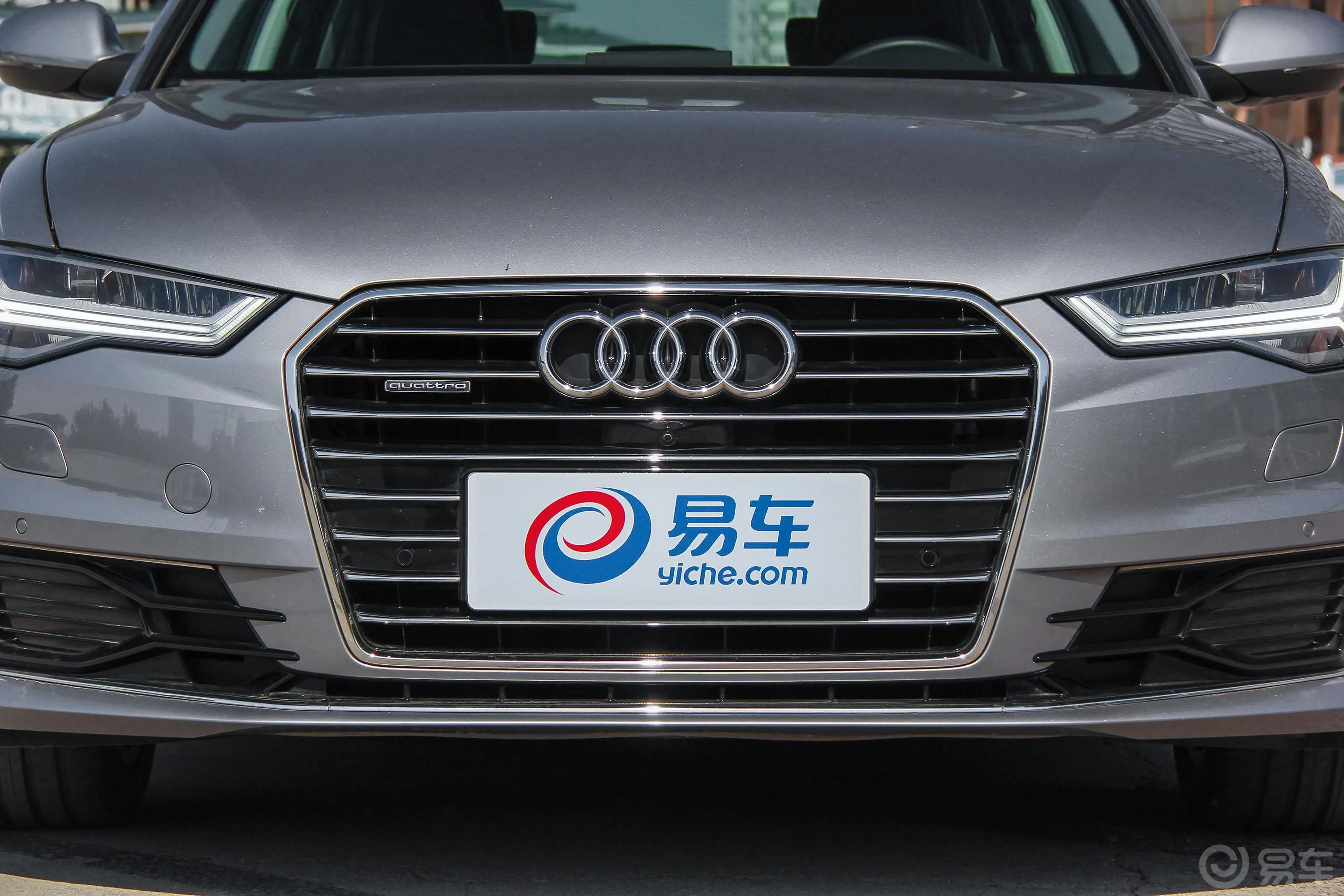 奥迪A6L45 TFSI quattro 运动版外观