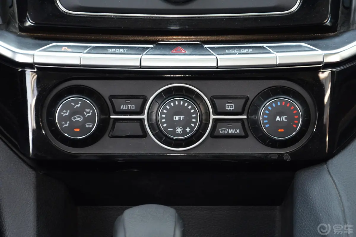 驭胜S3502.0GTDi 手自一体 四驱 超豪华版 5座 汽油空调