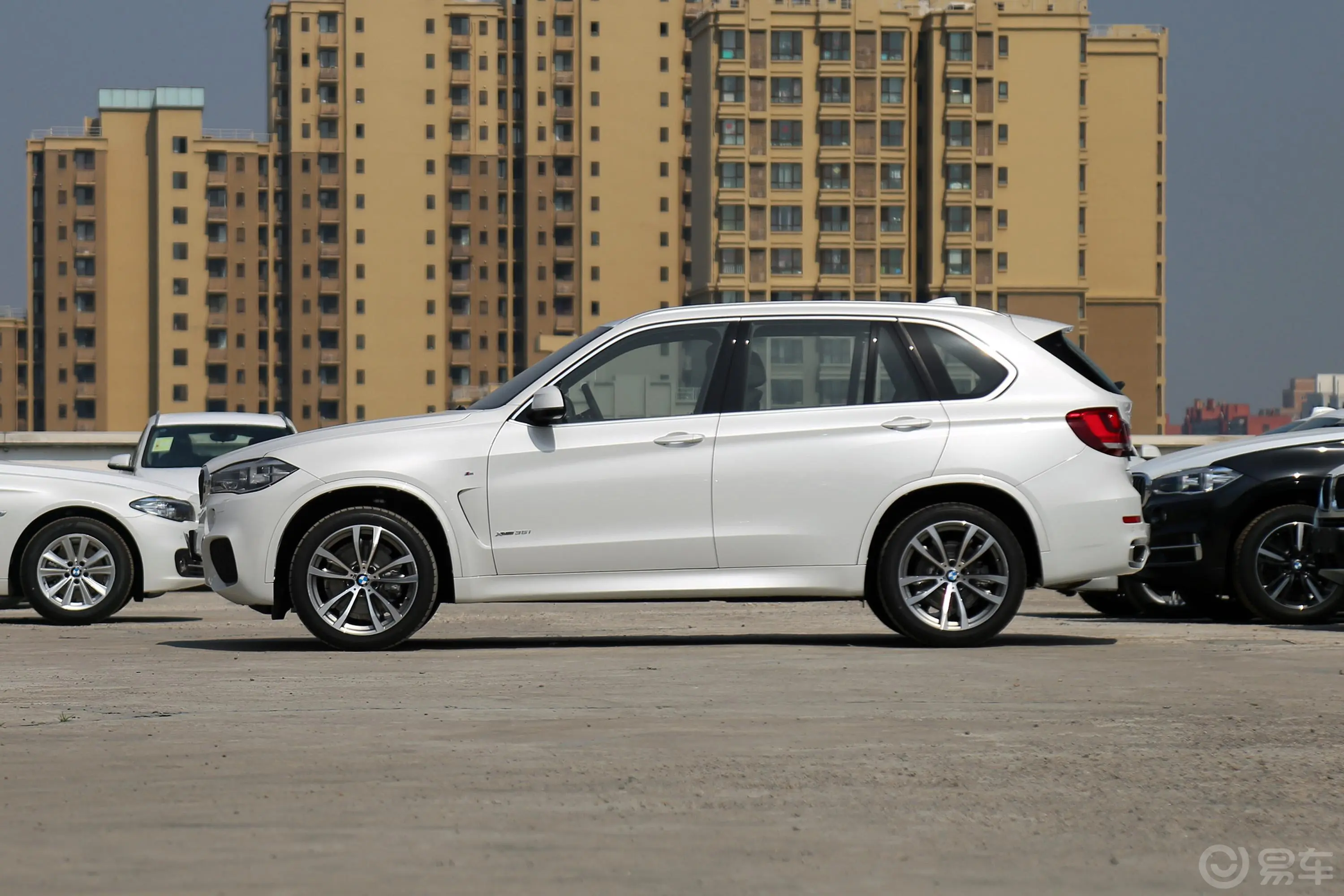 宝马X5(进口)xDrive35i M运动豪华版外观