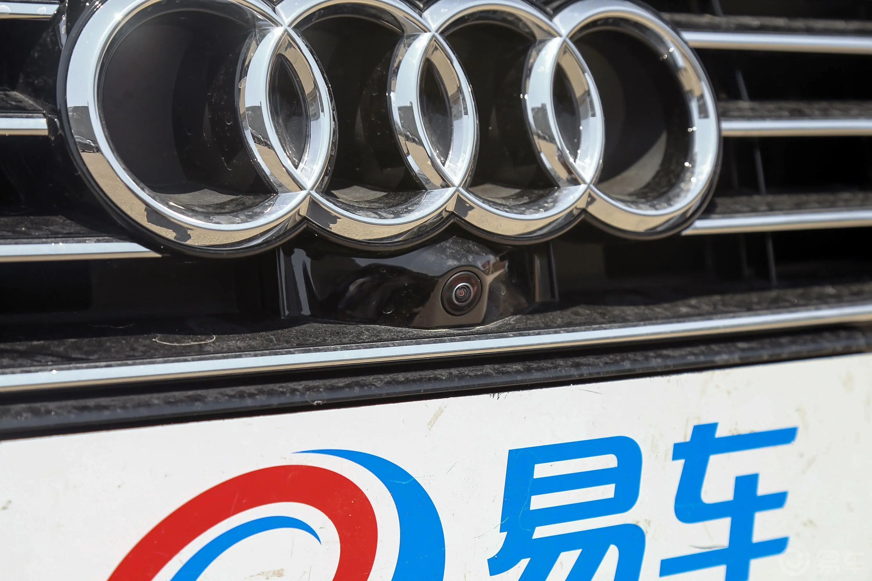 奥迪A740 TFSI 进取版外观