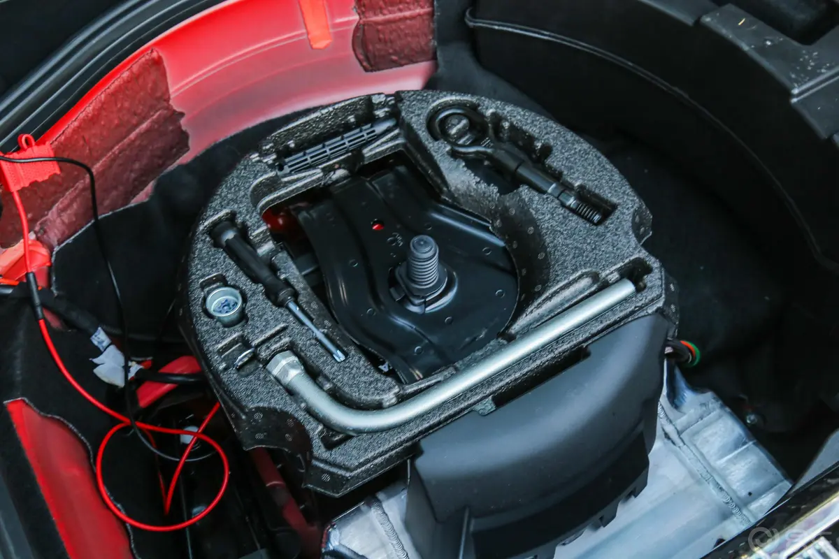 奥迪A6Avant 40 TFSI 运动版空间