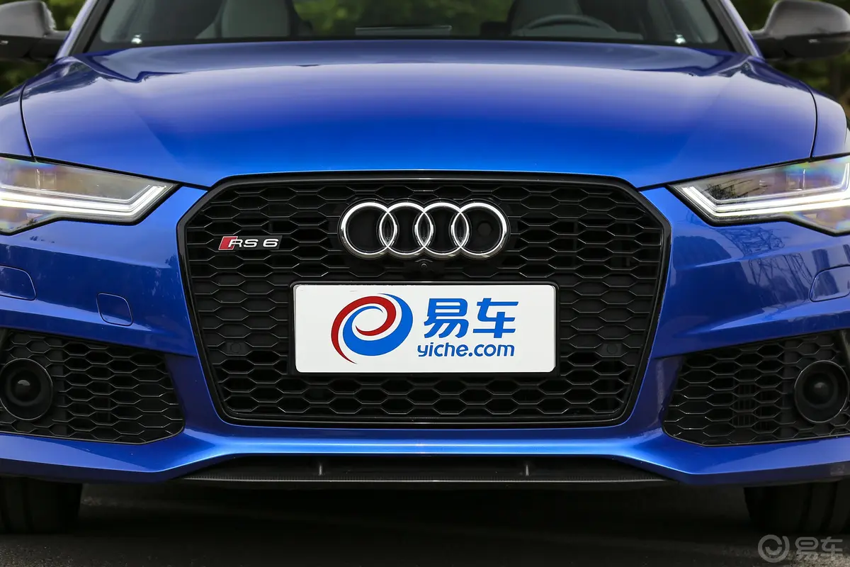 奥迪RS 64.0T Avant外观