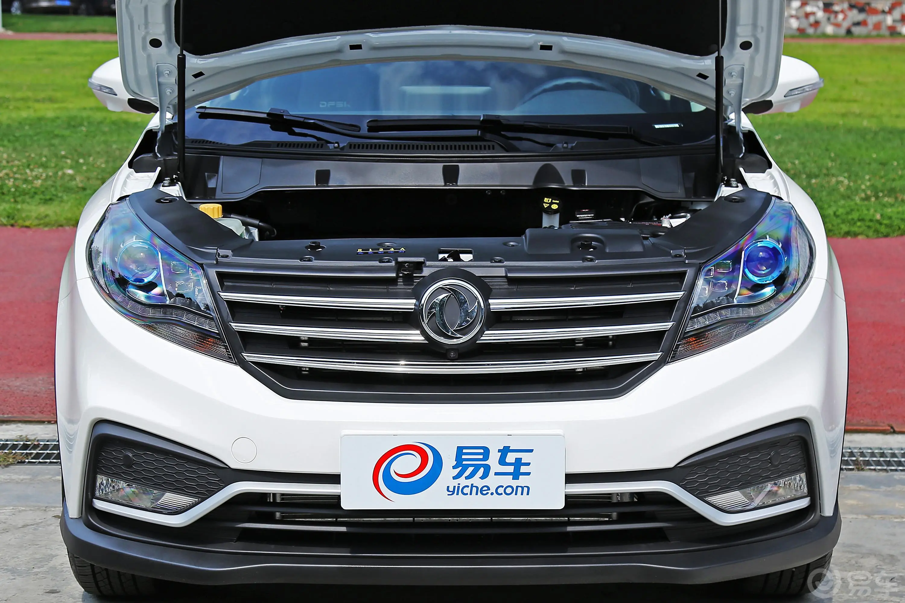 风光5801.5T CVT 智尚版外观