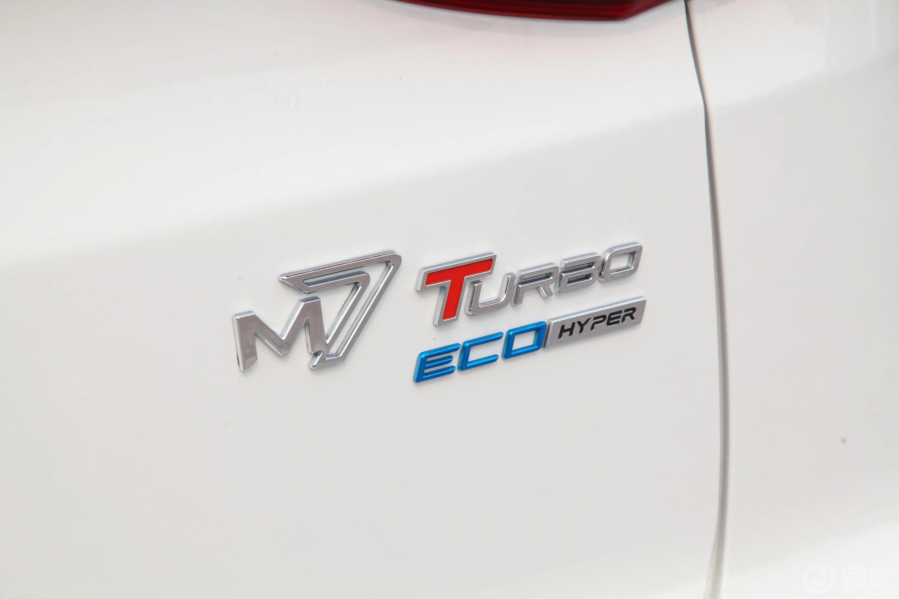 大7 MPV2.0T 手自一体 豪华版外观