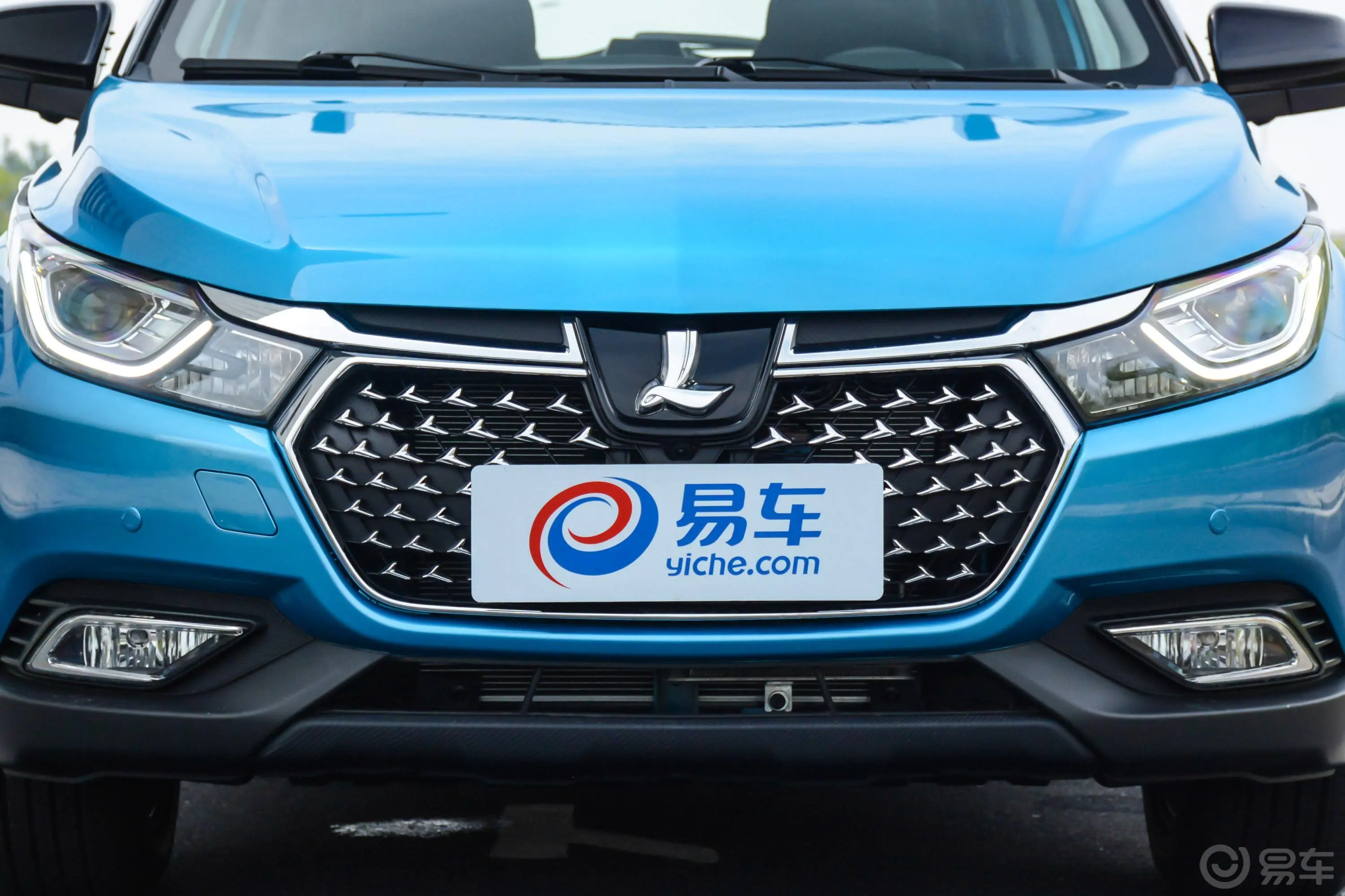 U5 SUV1.6L CVT 爵士版外观