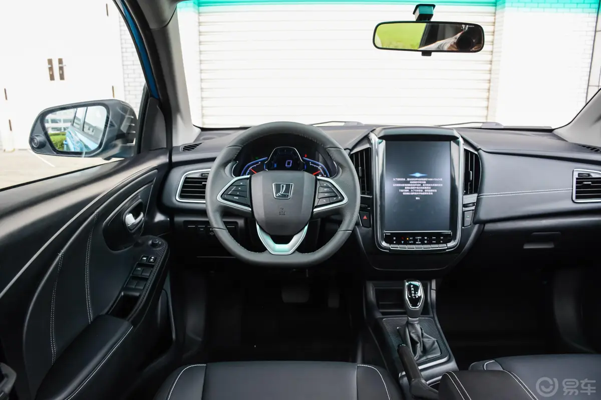 U5 SUV1.6L CVT 爵士版内饰