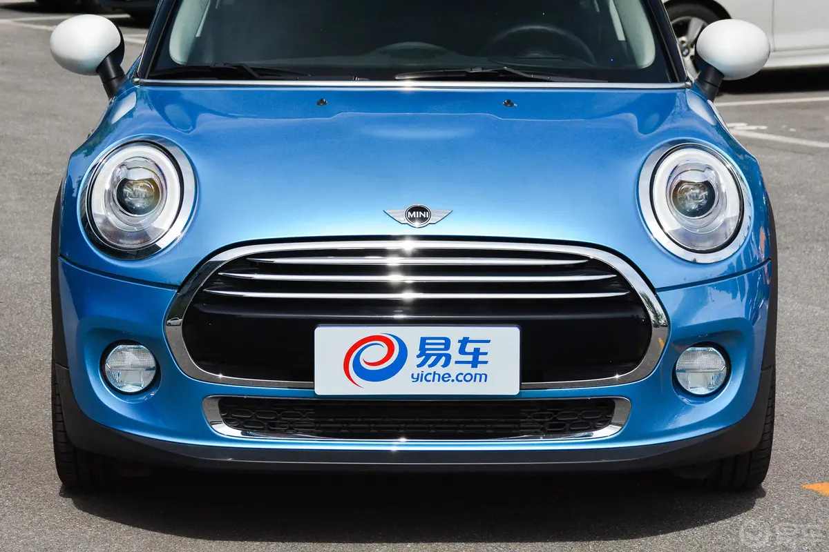 MINI1.5T COOPER 手自一体 先锋派 五门版外观