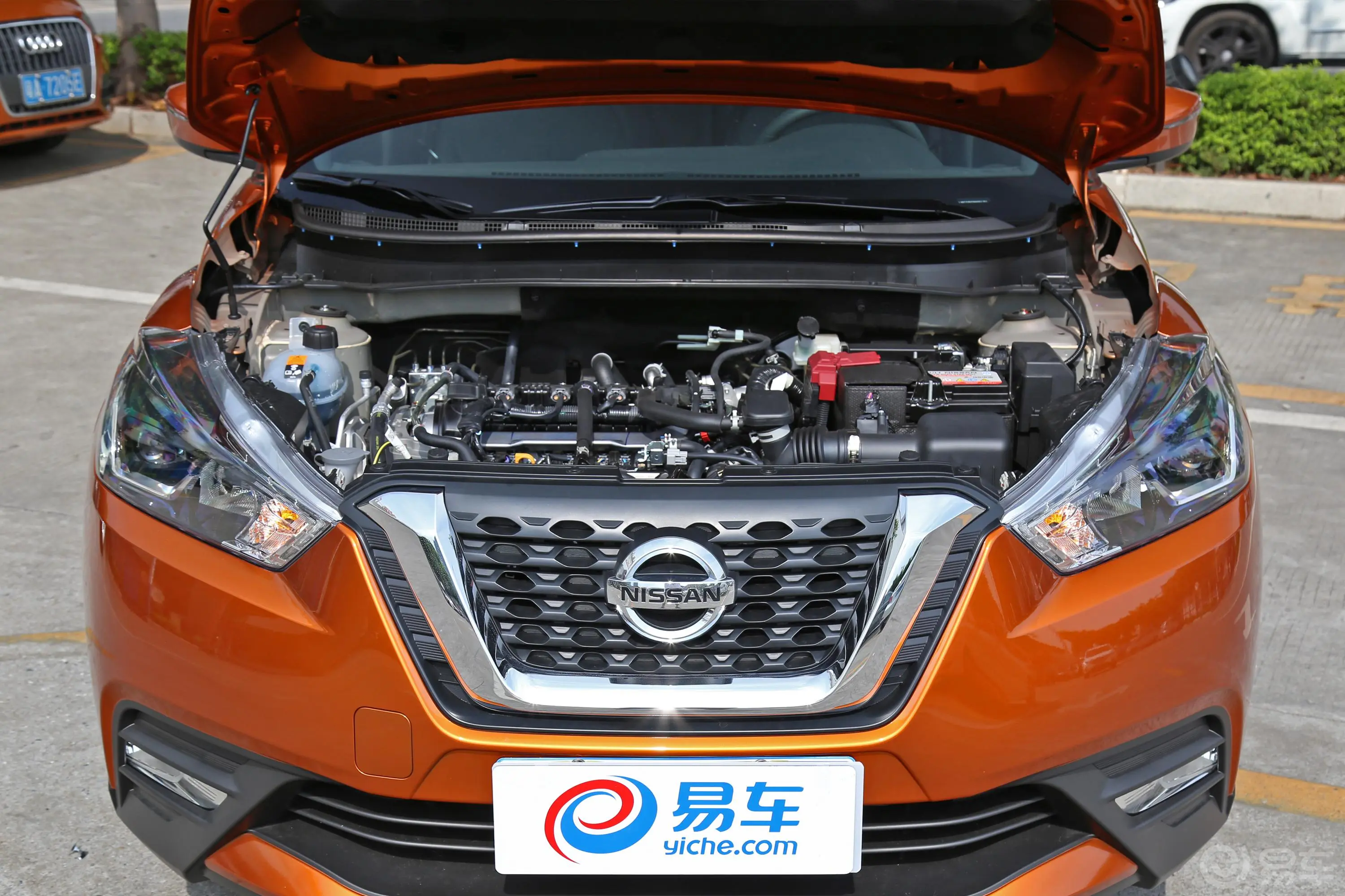 劲客1.5L CVT 智领版发动机舱整体