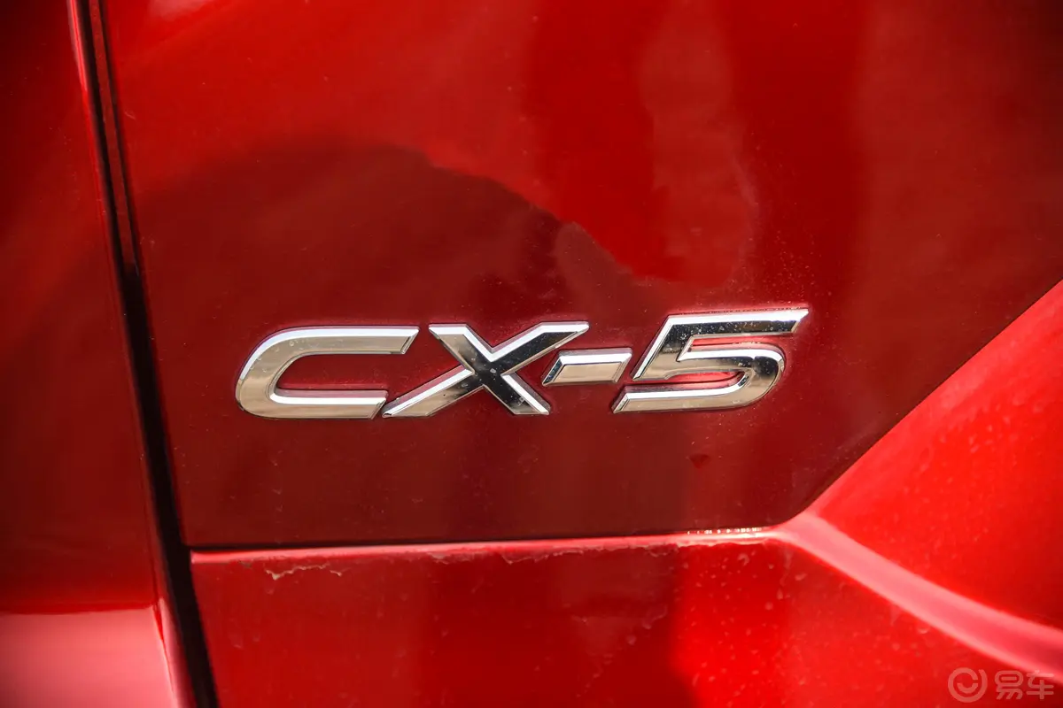 马自达CX-52.0L 手自一体 两驱 智享版 国V外观