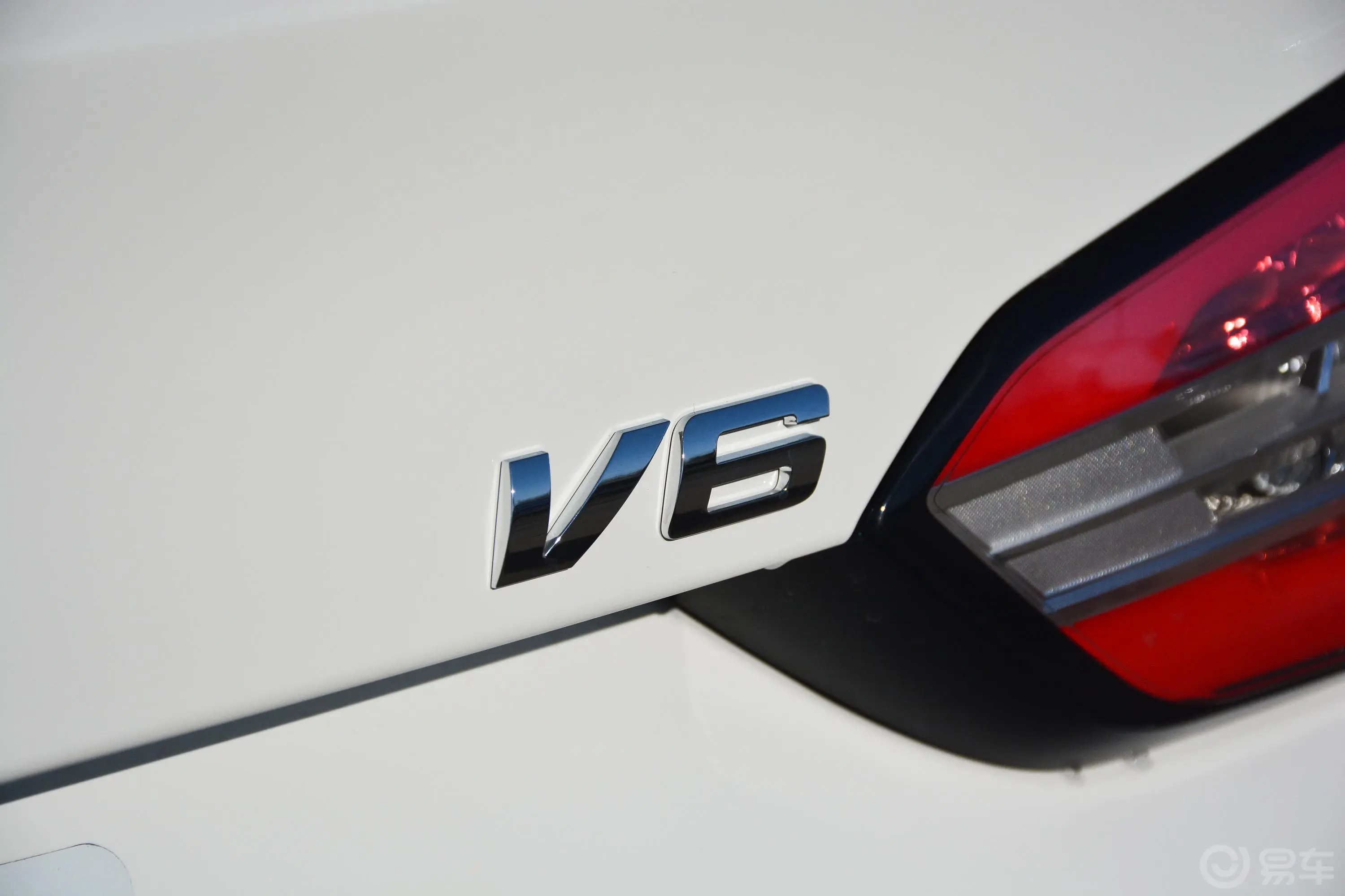 中华V61.5T 手动 豪华版外观