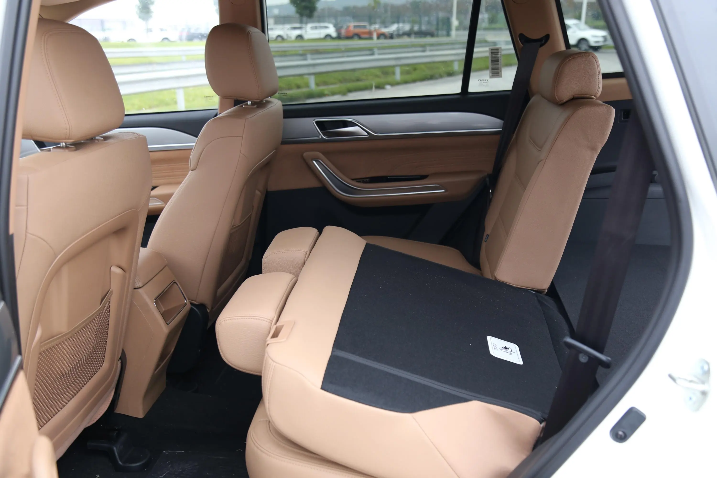 野马T801.5T 手动 炫酷版空间