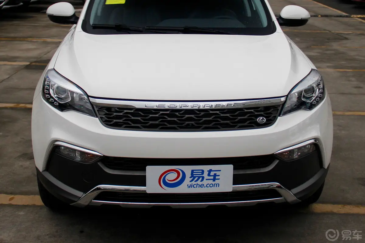 猎豹CS101.5T CVT 尊贵版外观