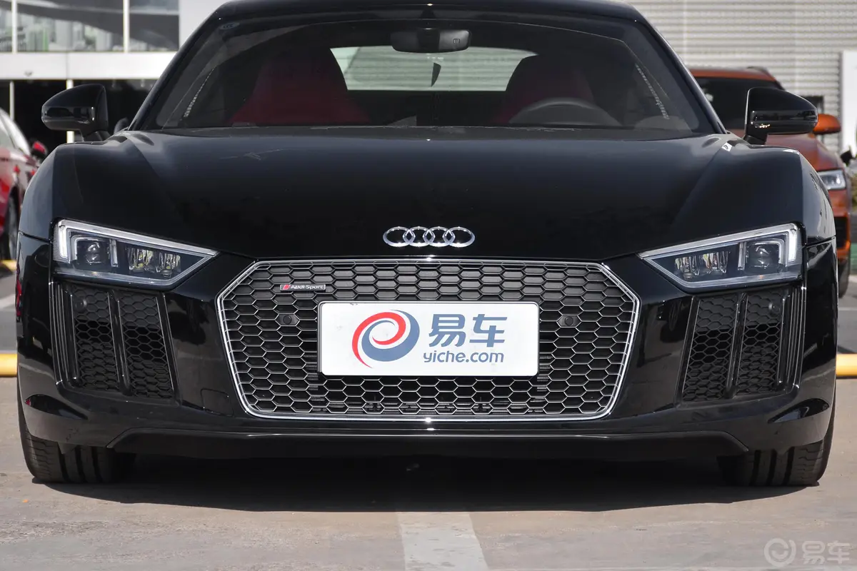 奥迪R8V10 Coupe外观