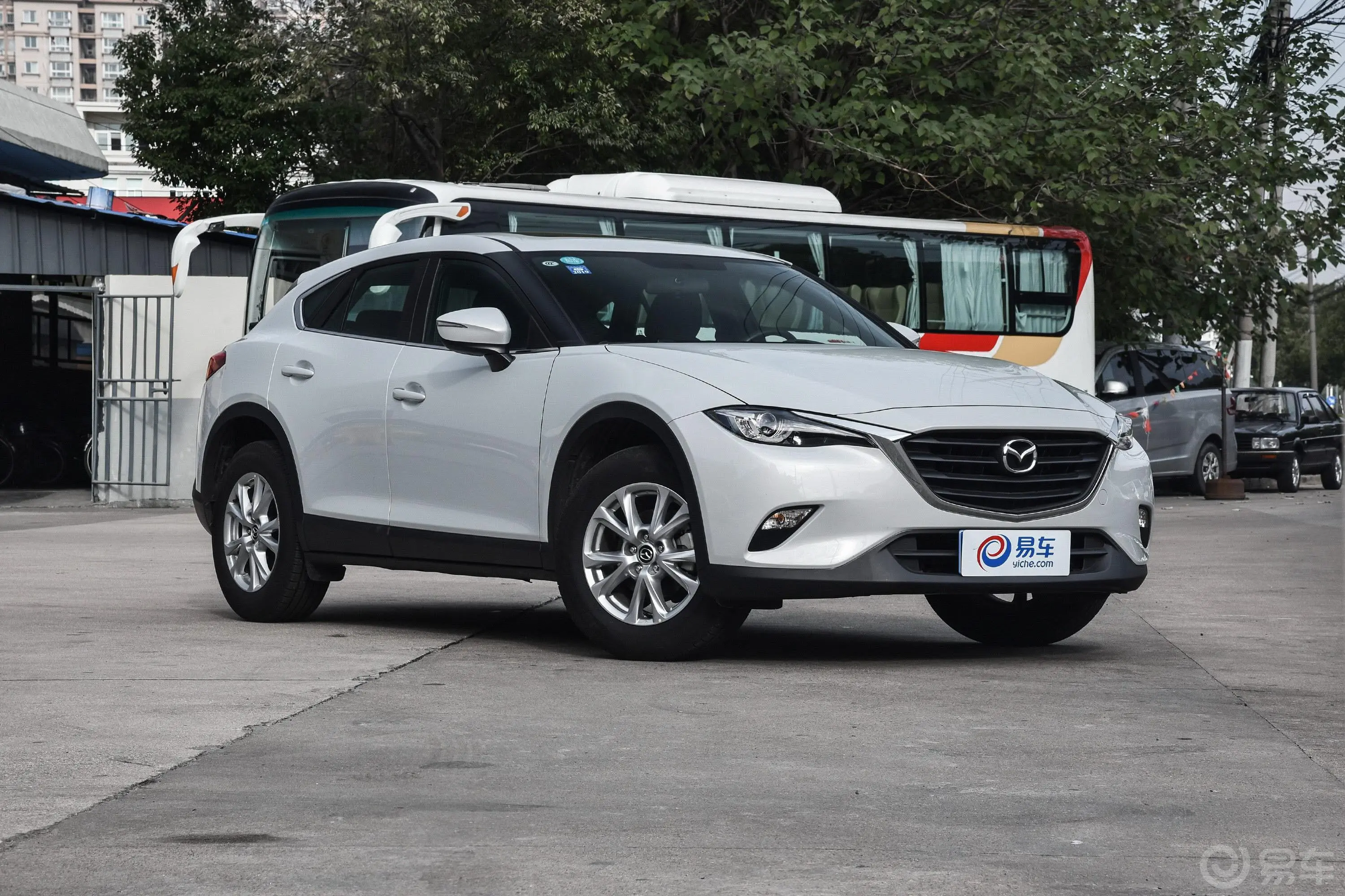 马自达CX-42.0L 手自一体 两驱 蓝天活力版 国V