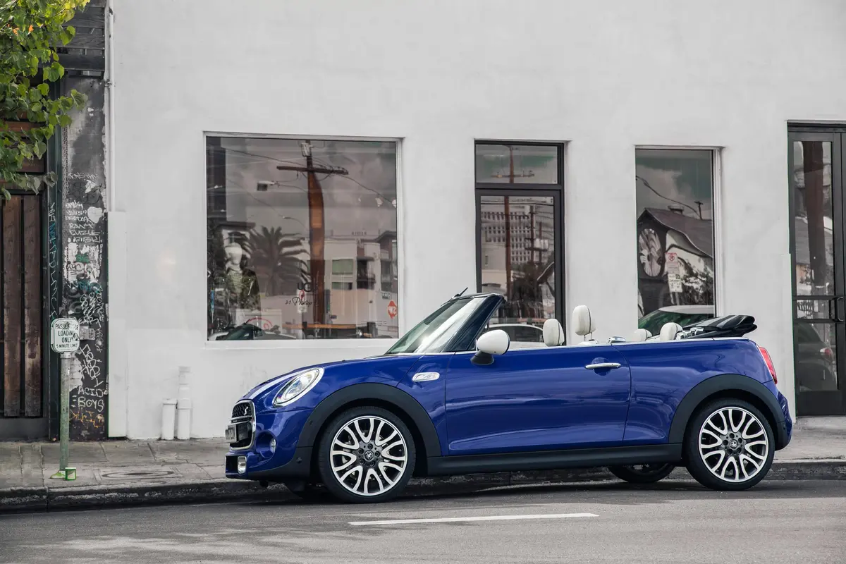 MINI CABRIO