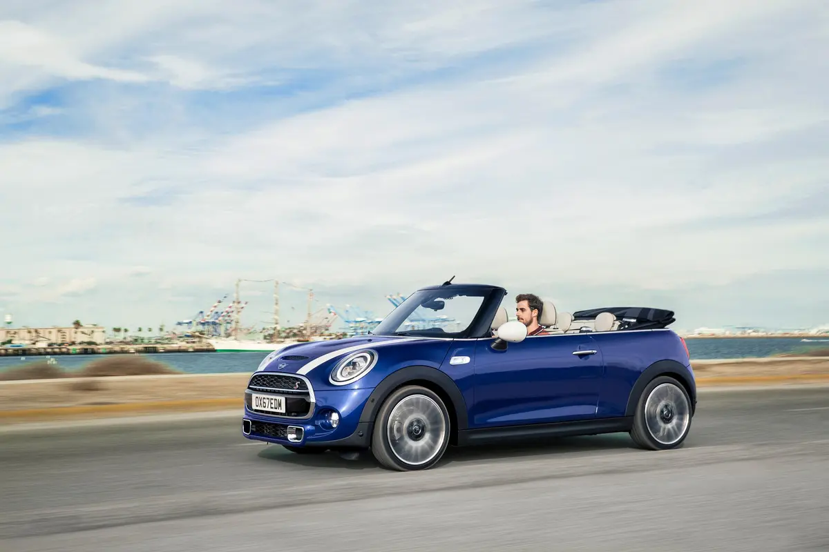 MINI CABRIO