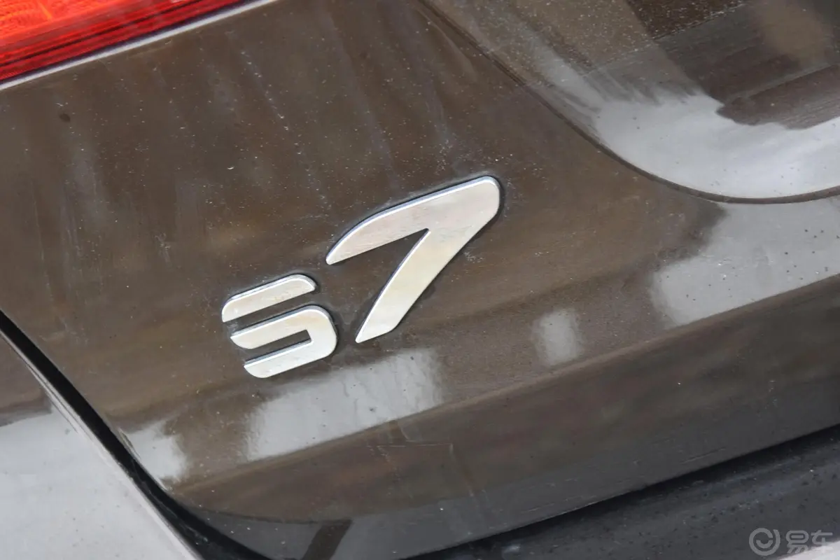 海马S71.8T 手动 豪华版外观