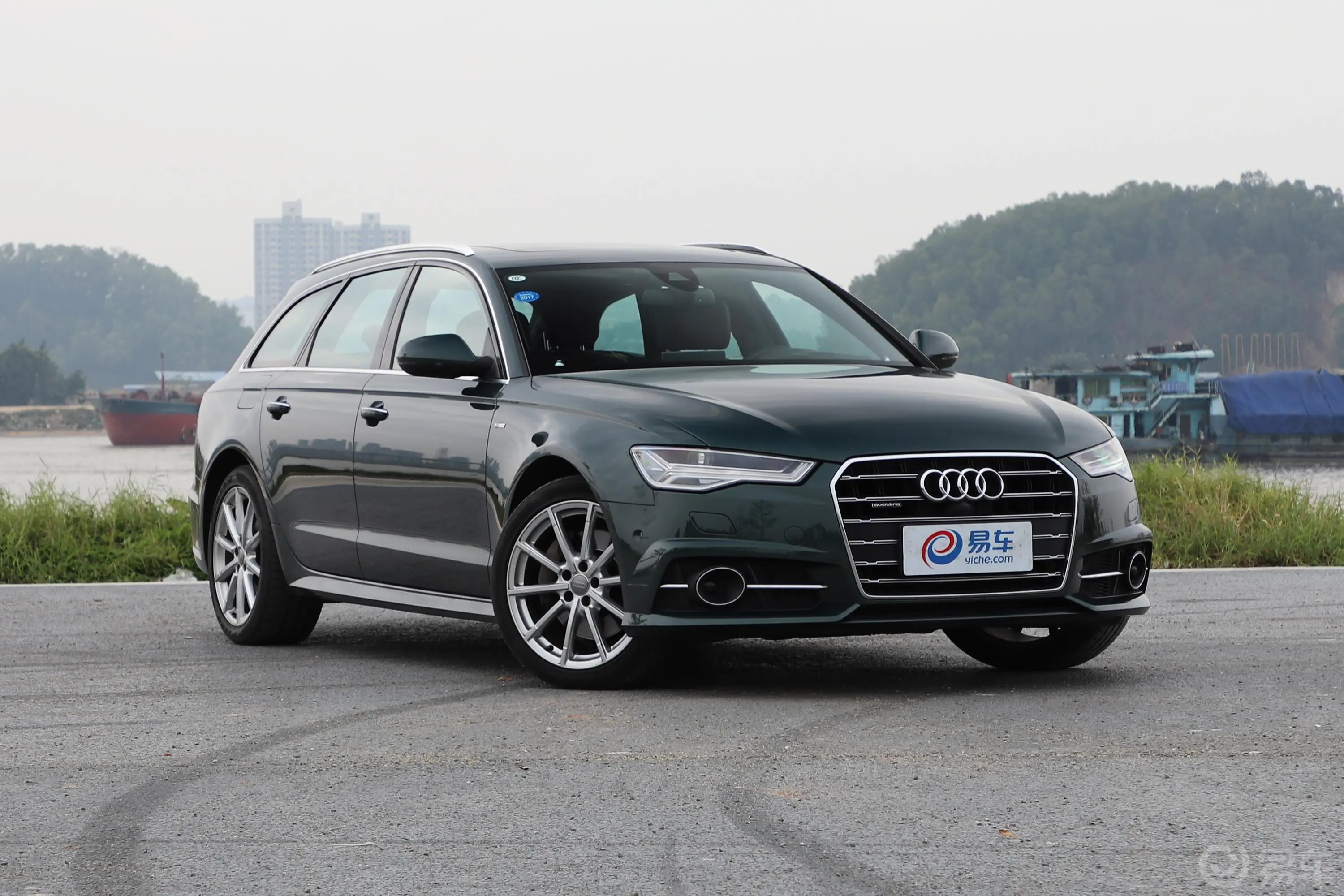 奥迪A6Avant 40 TFSI 运动版驾驶员侧后门把手