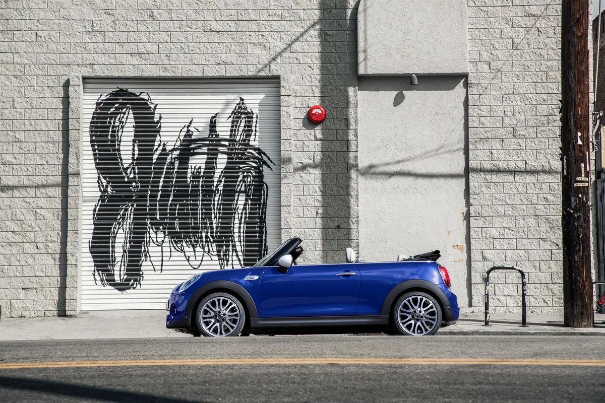 MINI CABRIO