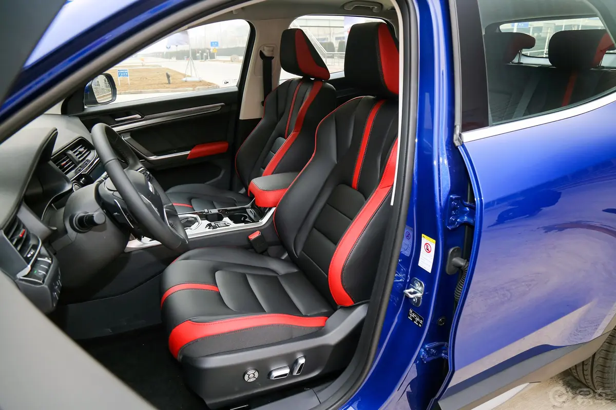 哈弗H4蓝标 1.5T 双离合 风尚版驾驶员座椅