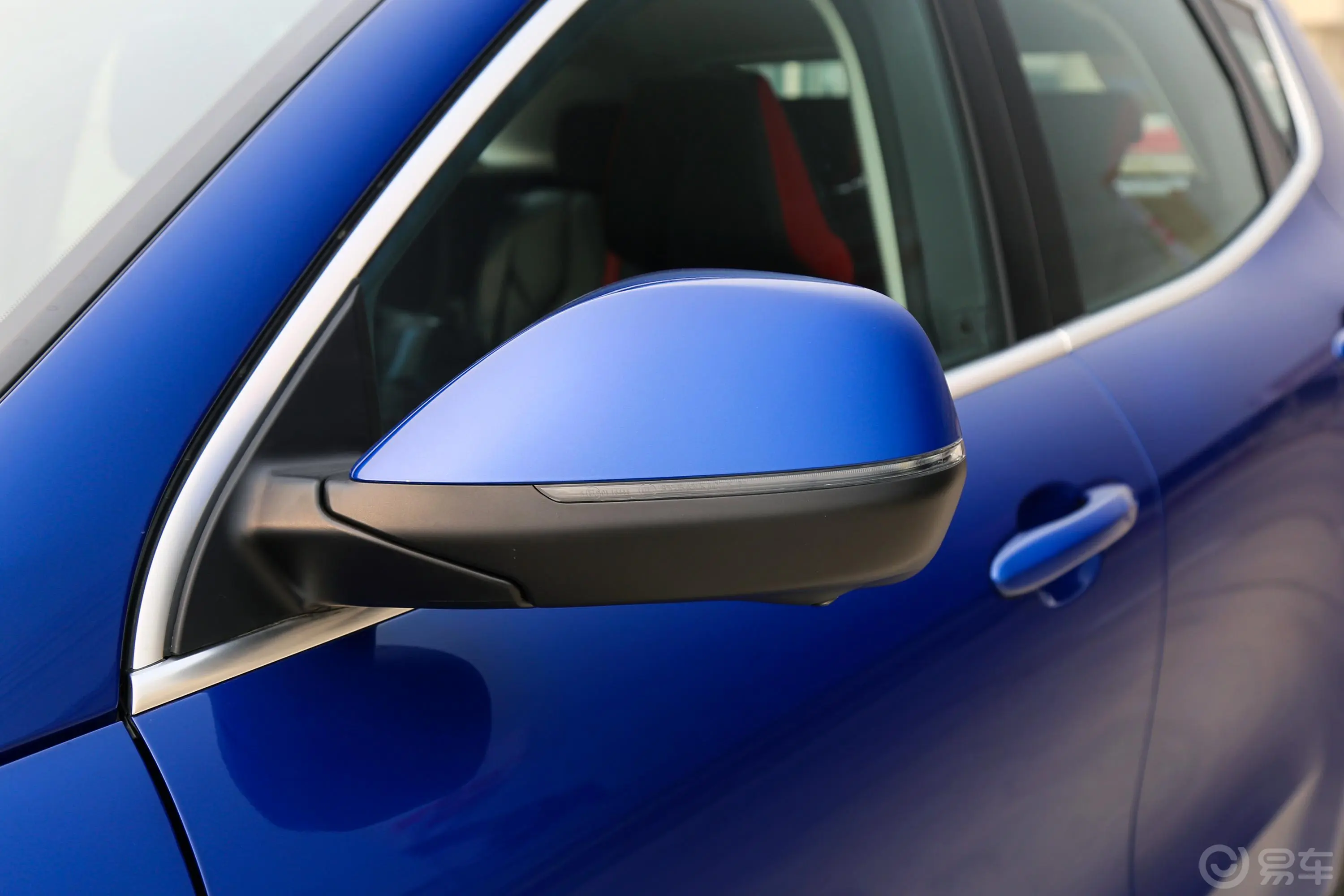 哈弗H4蓝标 1.5T 双离合 风尚版主驾驶后视镜背面