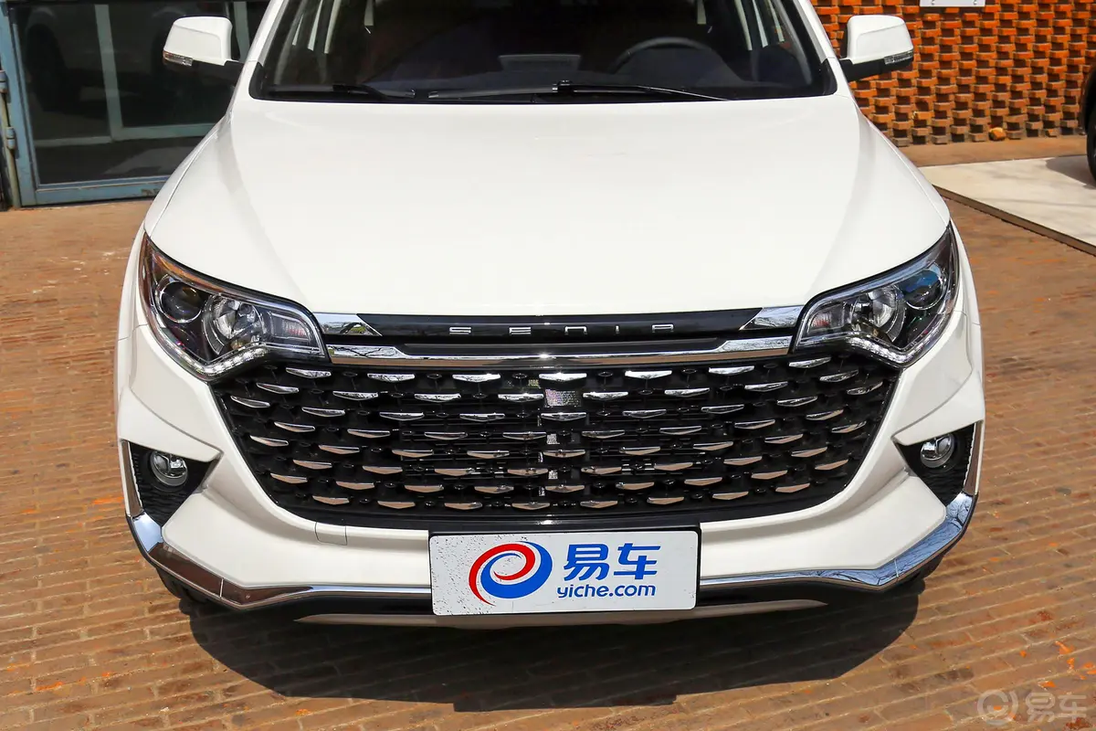 森雅R7R7C 1.6L 手动 智悦版外观