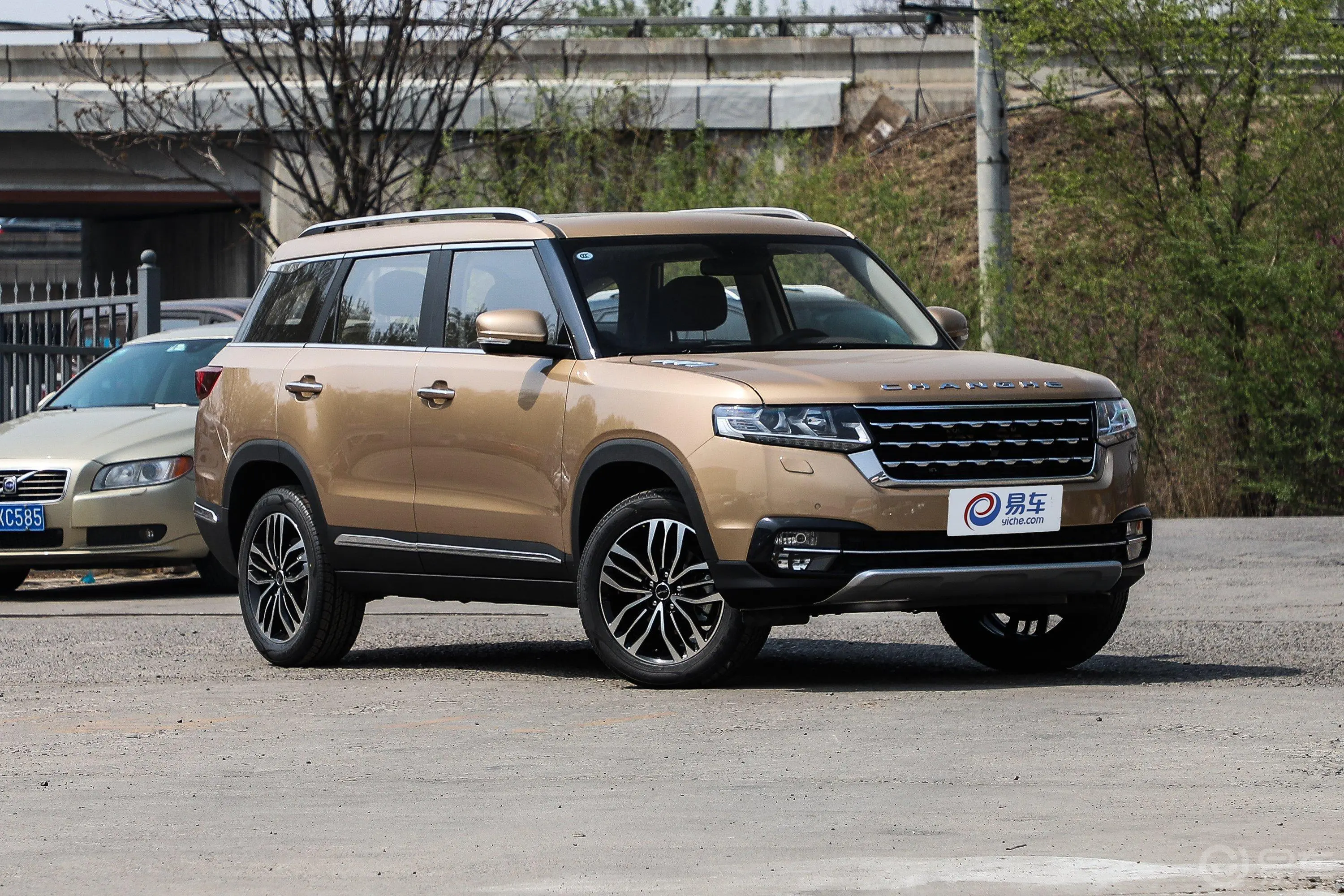 北汽昌河Q71.5T CVT 豪华版 5座备胎