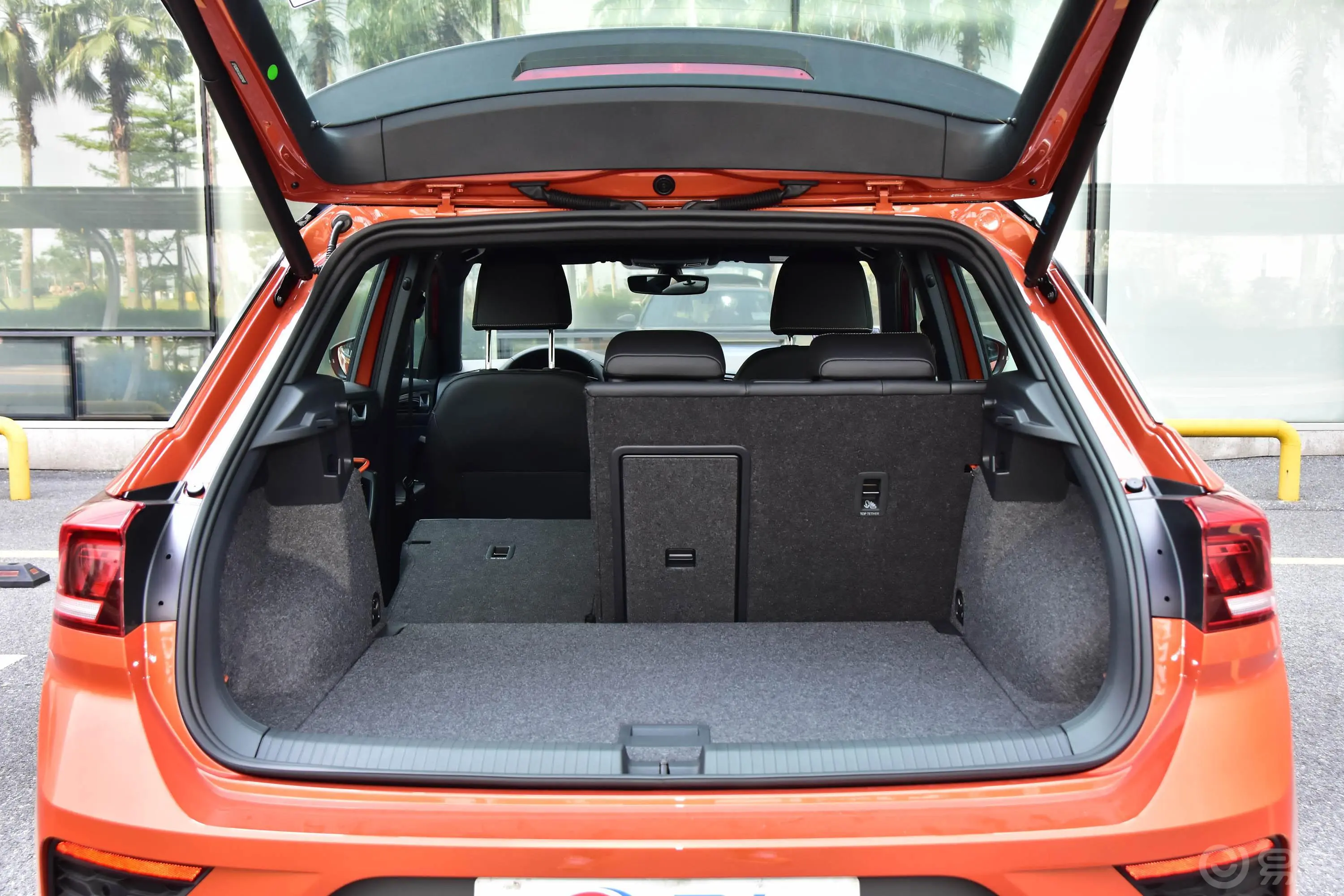 探歌280TSI 双离合 四驱 豪华型 国V空间
