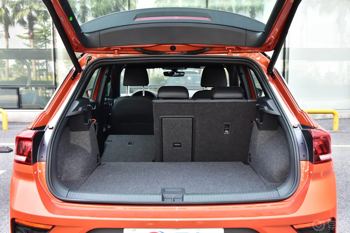 探歌280TSI 双离合 四驱 豪华型 国V空间