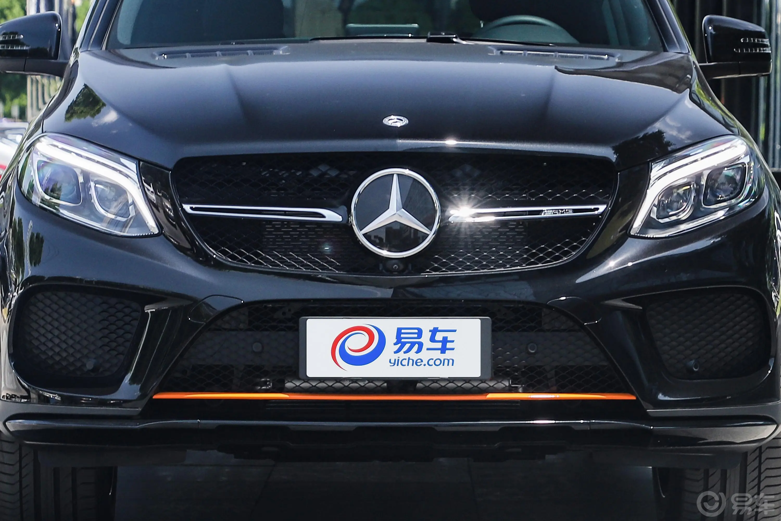 奔驰GLE轿跑 AMGGLE 43 4MATIC 轿跑SUV 幻橙特别版外观