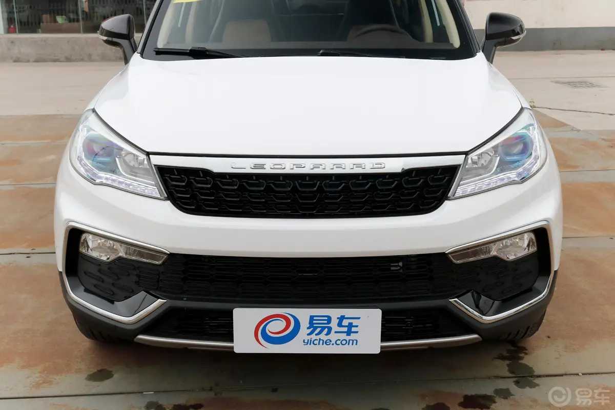 猎豹CS91.5T CVT 劲酷版外观