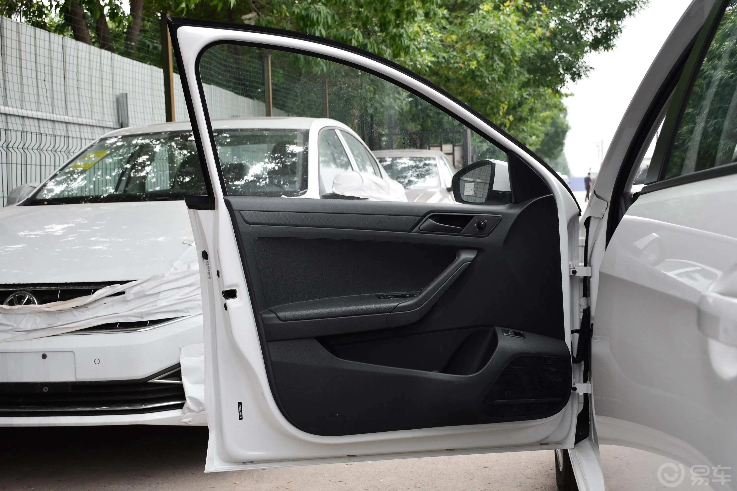 捷达1.5L 自动 时尚版驾驶员侧前车门