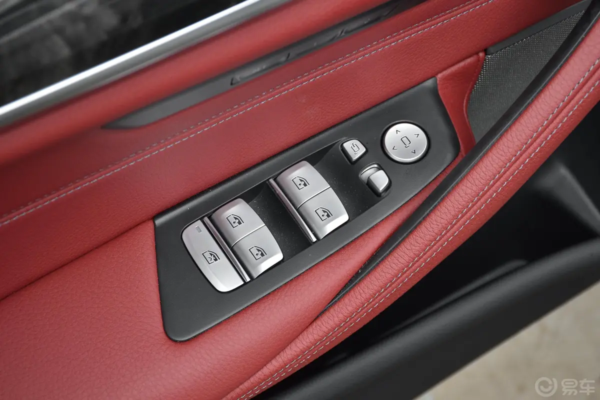 宝马5系改款 530Li 尊享版 M运动套装车窗调节整体