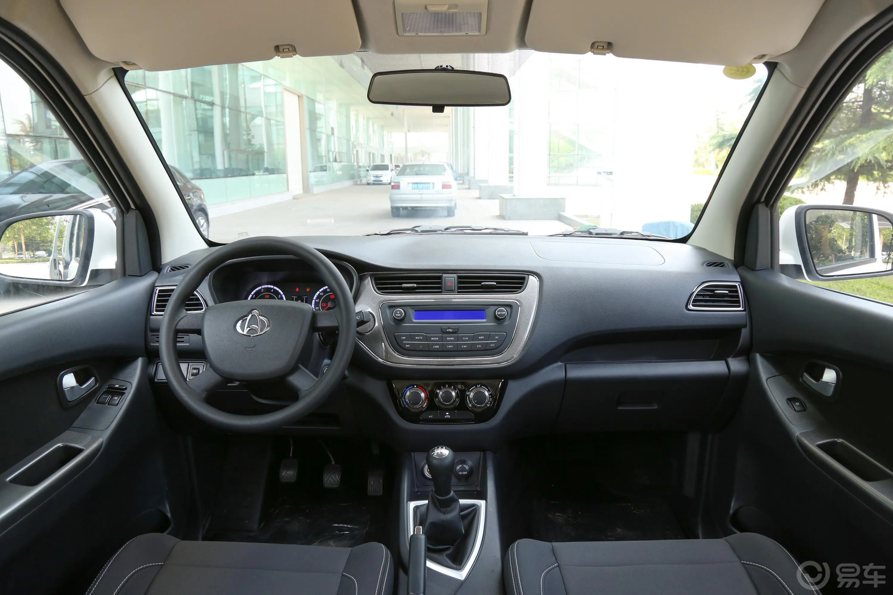 欧诺S欧诺S 1.5L 手动 超值版副驾驶员车门