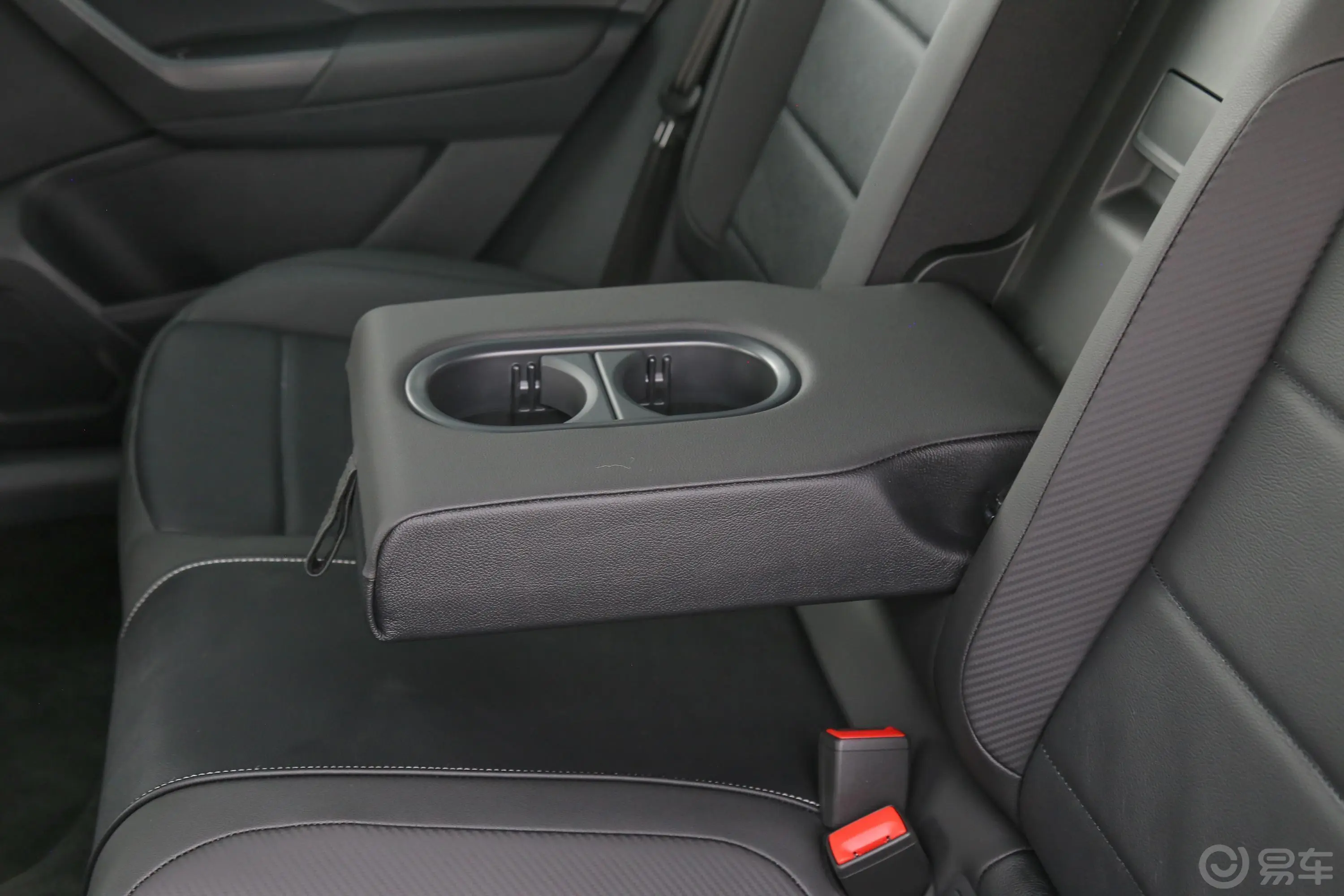 探歌280TSI 双离合 两驱 舒适型 国V空间