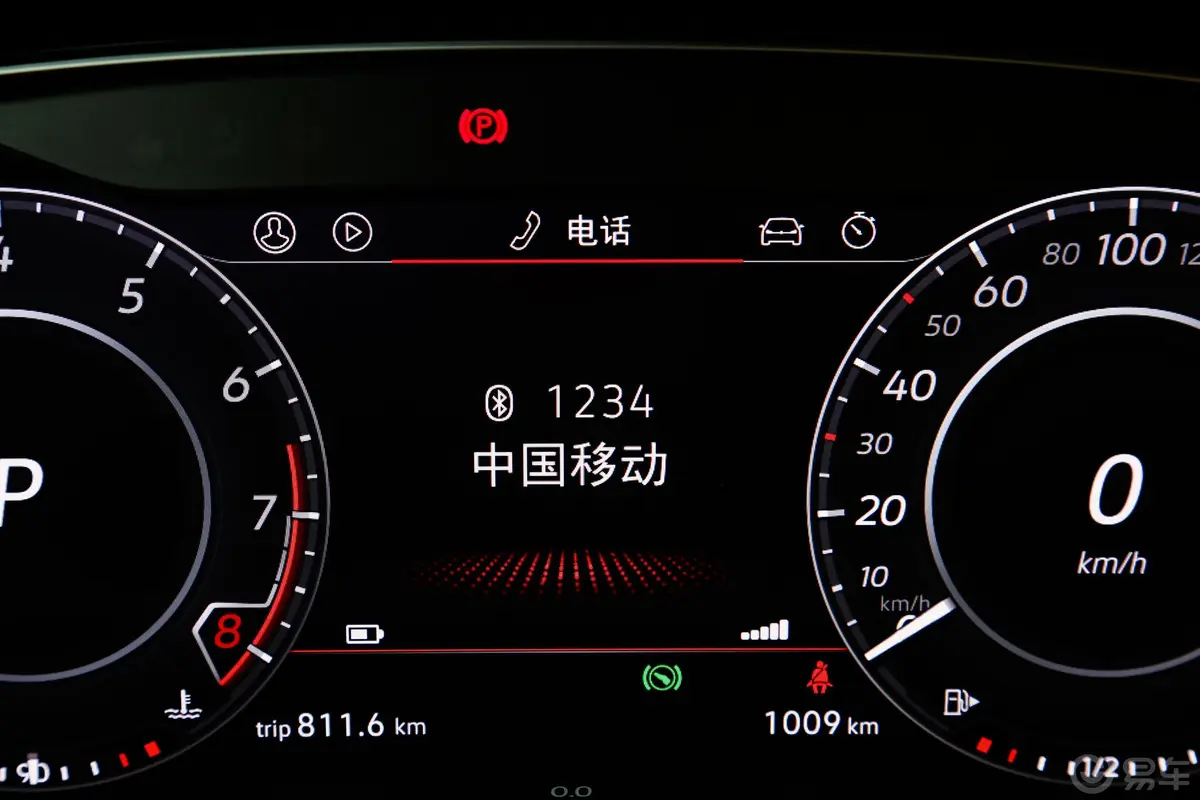 高尔夫GTI 2.0TSI 双离合内饰