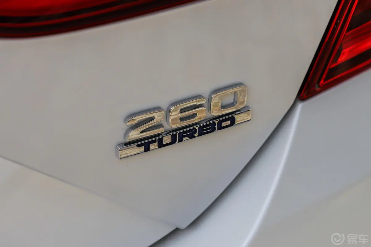 英仕派260TURBO CVT 精悦版 国V外观