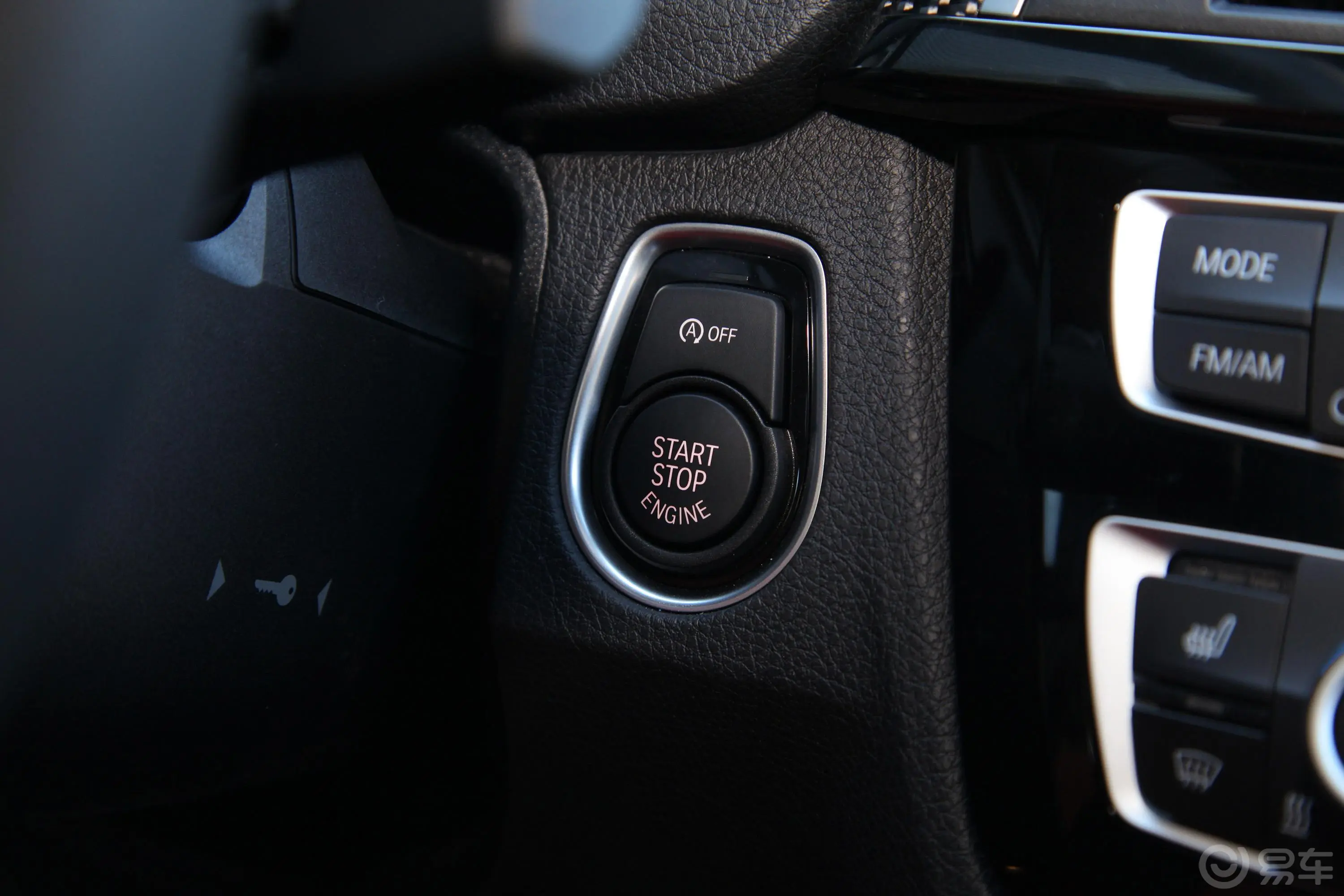 宝马M3M3  车迷限量版钥匙孔或一键启动按键