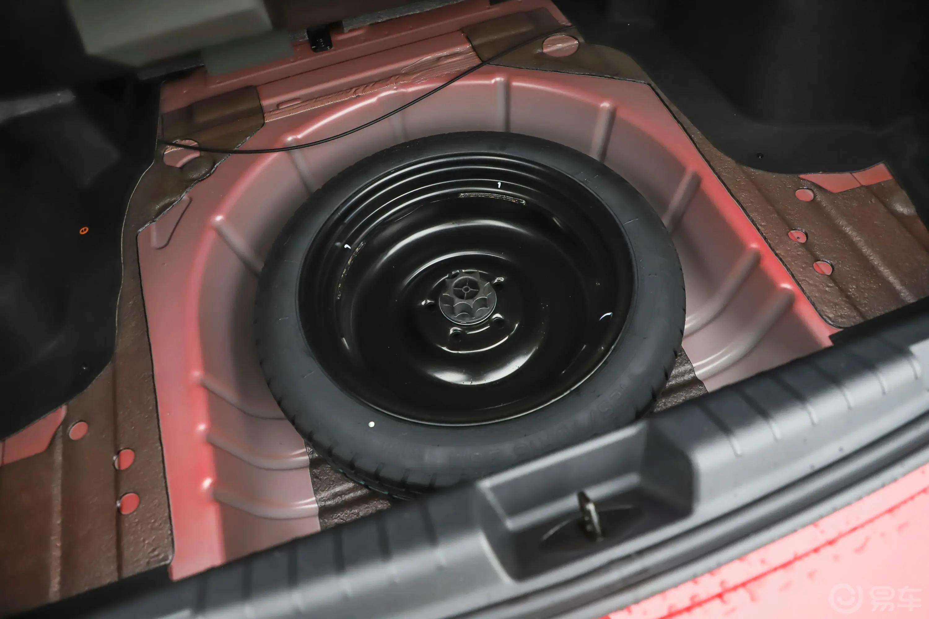 艾瑞泽51.5L CVT 青春版 国V备胎