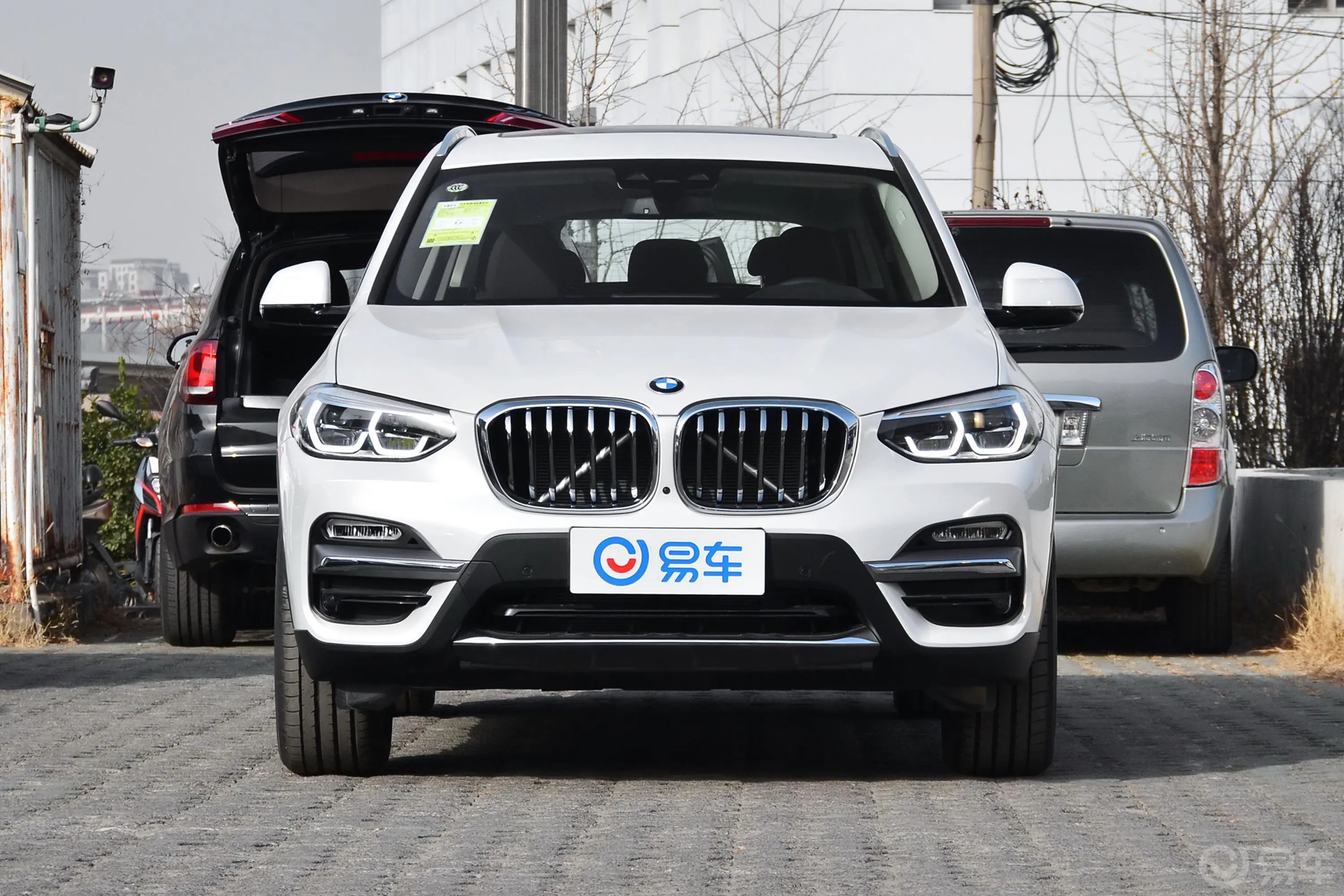 宝马X3xDrive 25i 豪华套装外观