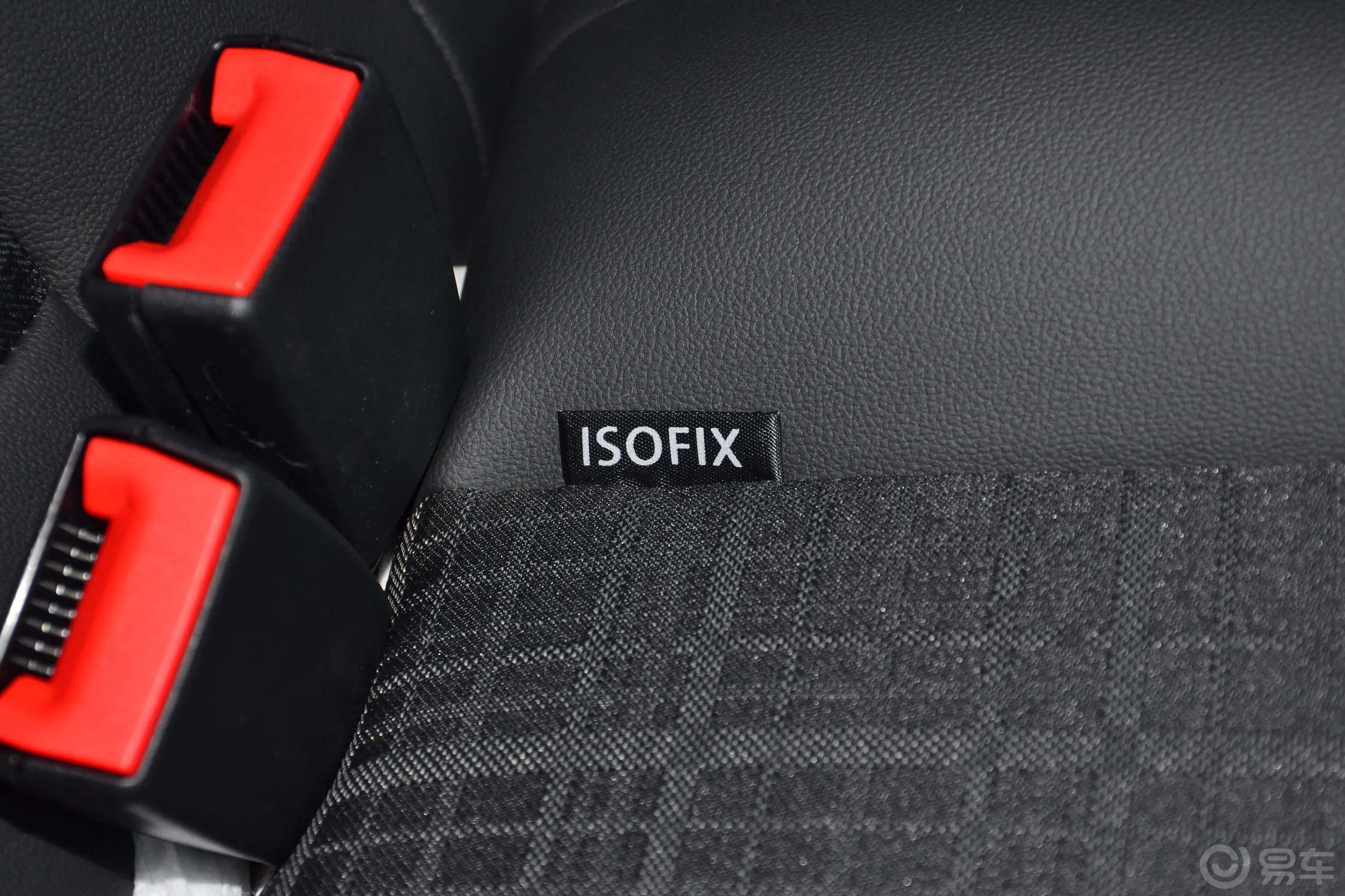 捷达梦想版 1.5L 自动 时尚版儿童座椅接口