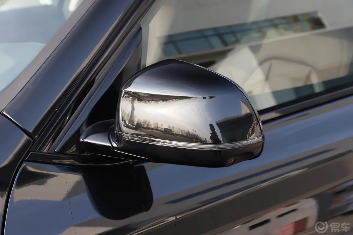 宝马X3xDrive 25i 豪华套装主驾驶后视镜背面