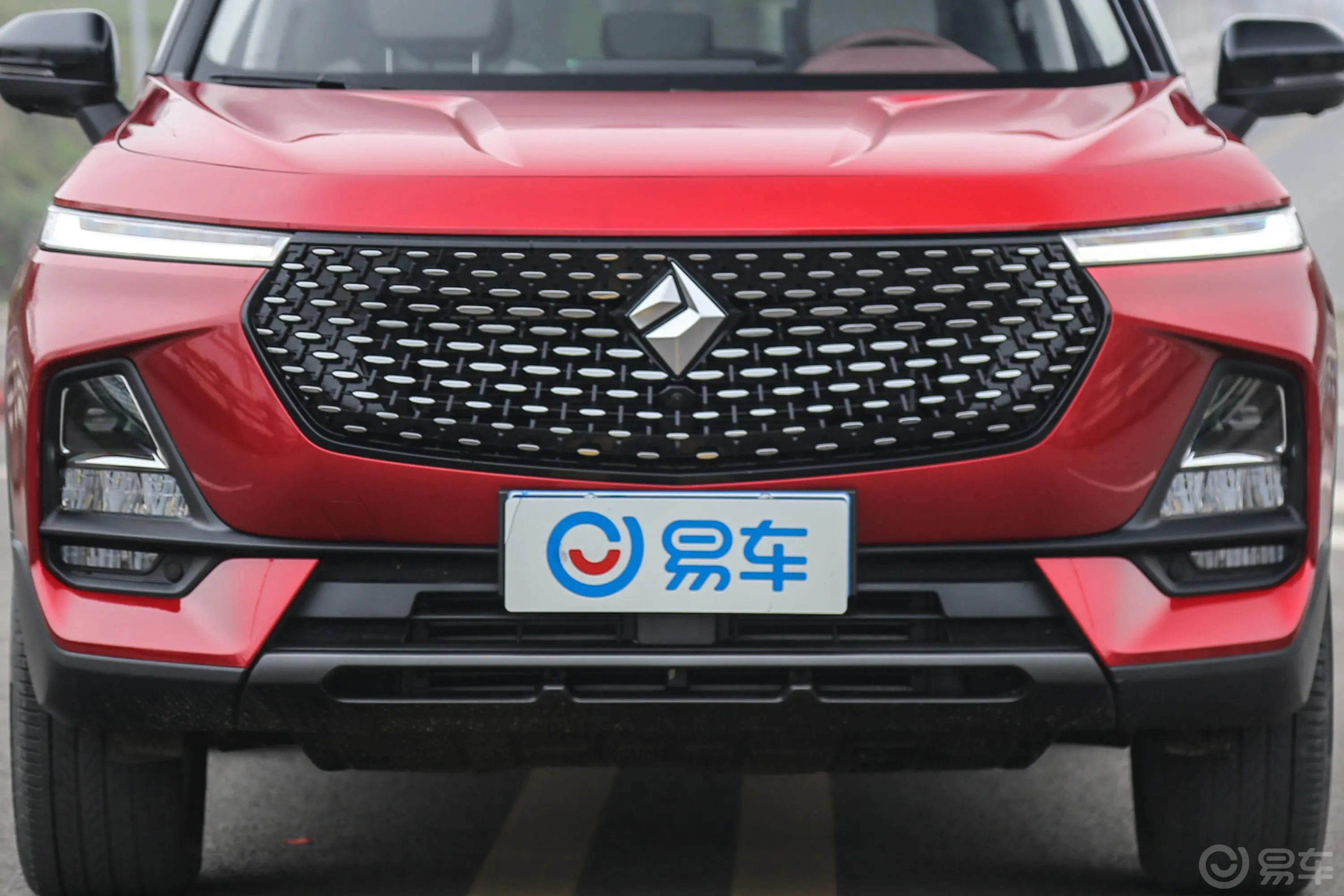 宝骏RS-51.5T CVT 智能驾控旗舰版 国V外观