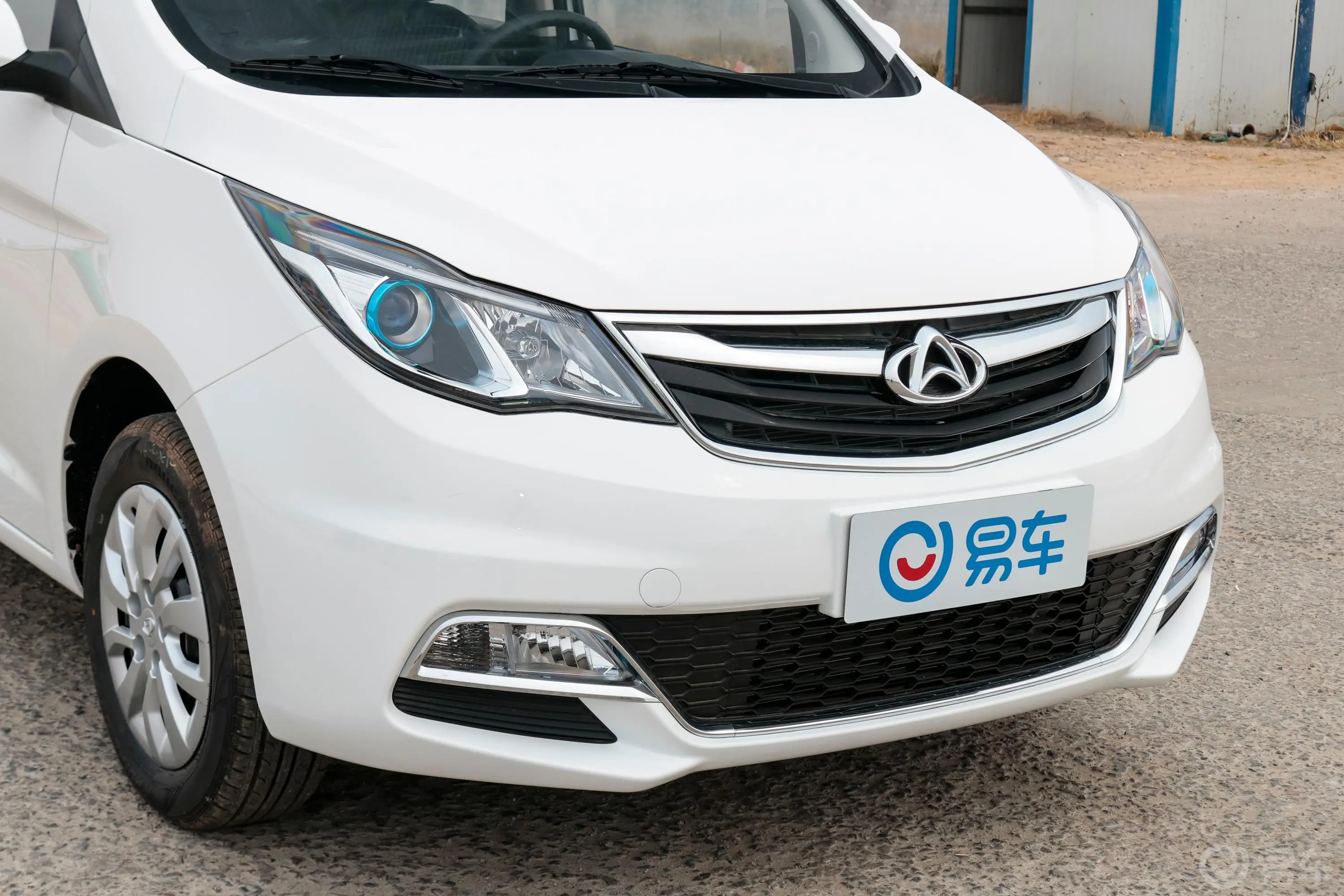 长安欧尚A6001.5L 手动 简约型外观