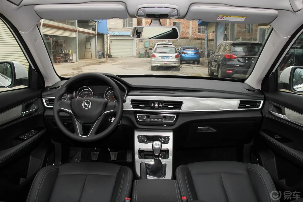 汉腾X51.5L 手动 舒适版 国V车窗调节整体