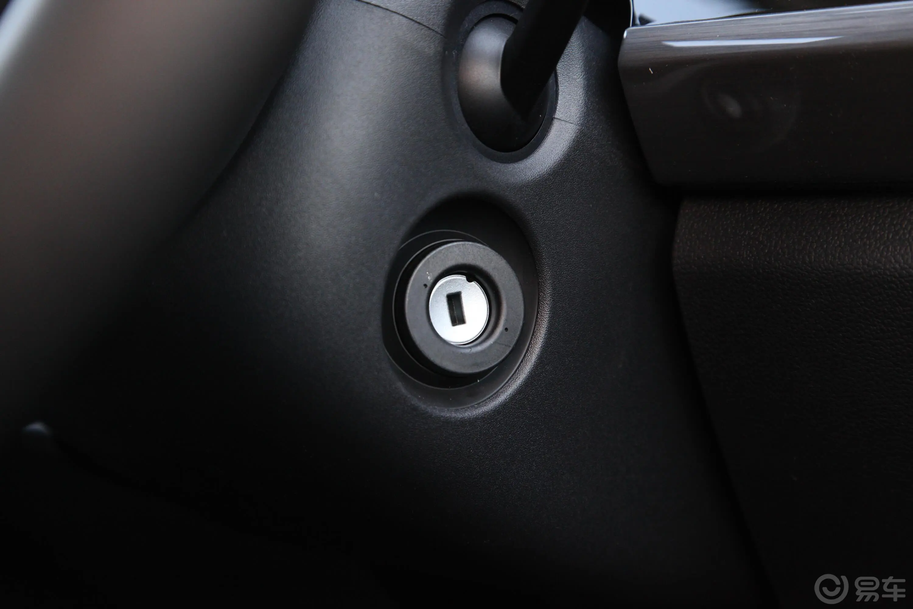 宝来改款 1.5L 手自一体 舒适型 国V钥匙孔或一键启动按键