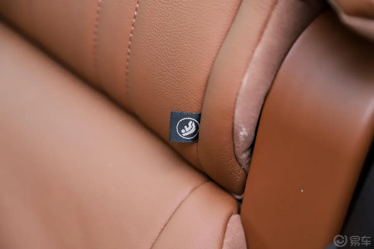 Levante350Hp Standard标准版儿童座椅接口