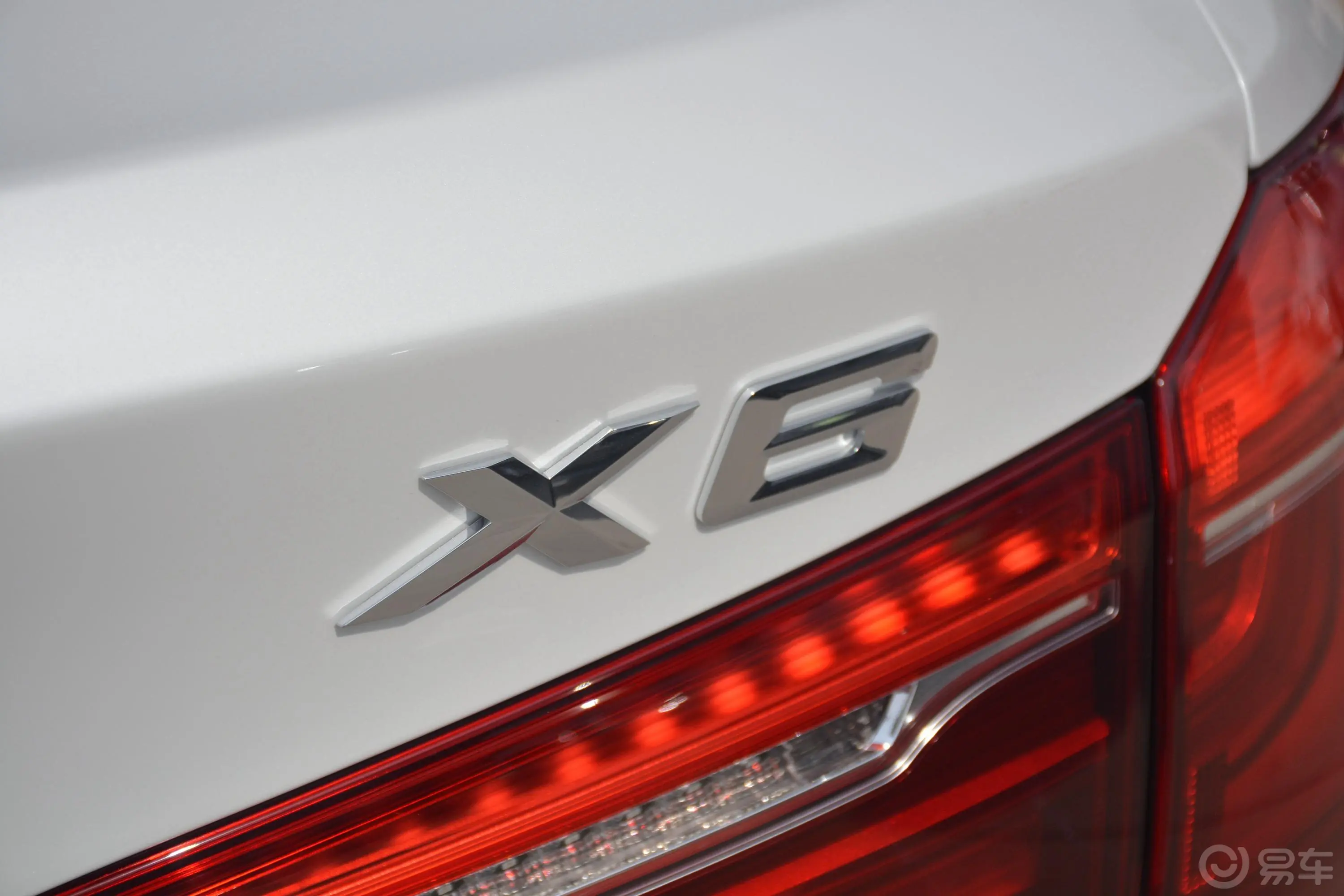 宝马X6xDrive35i 尊享版M运动套装外观