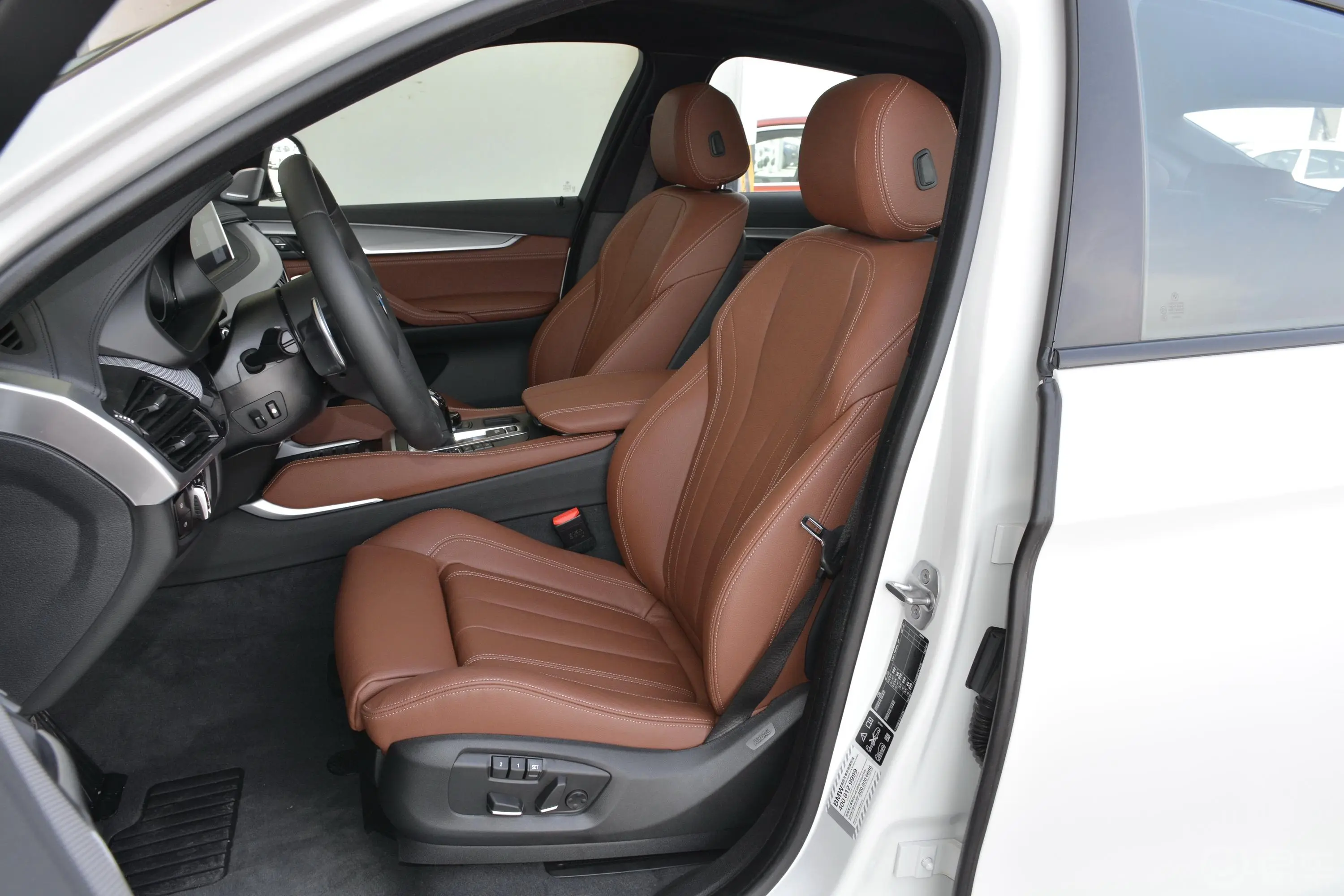 宝马X6xDrive35i 尊享版M运动套装驾驶员座椅