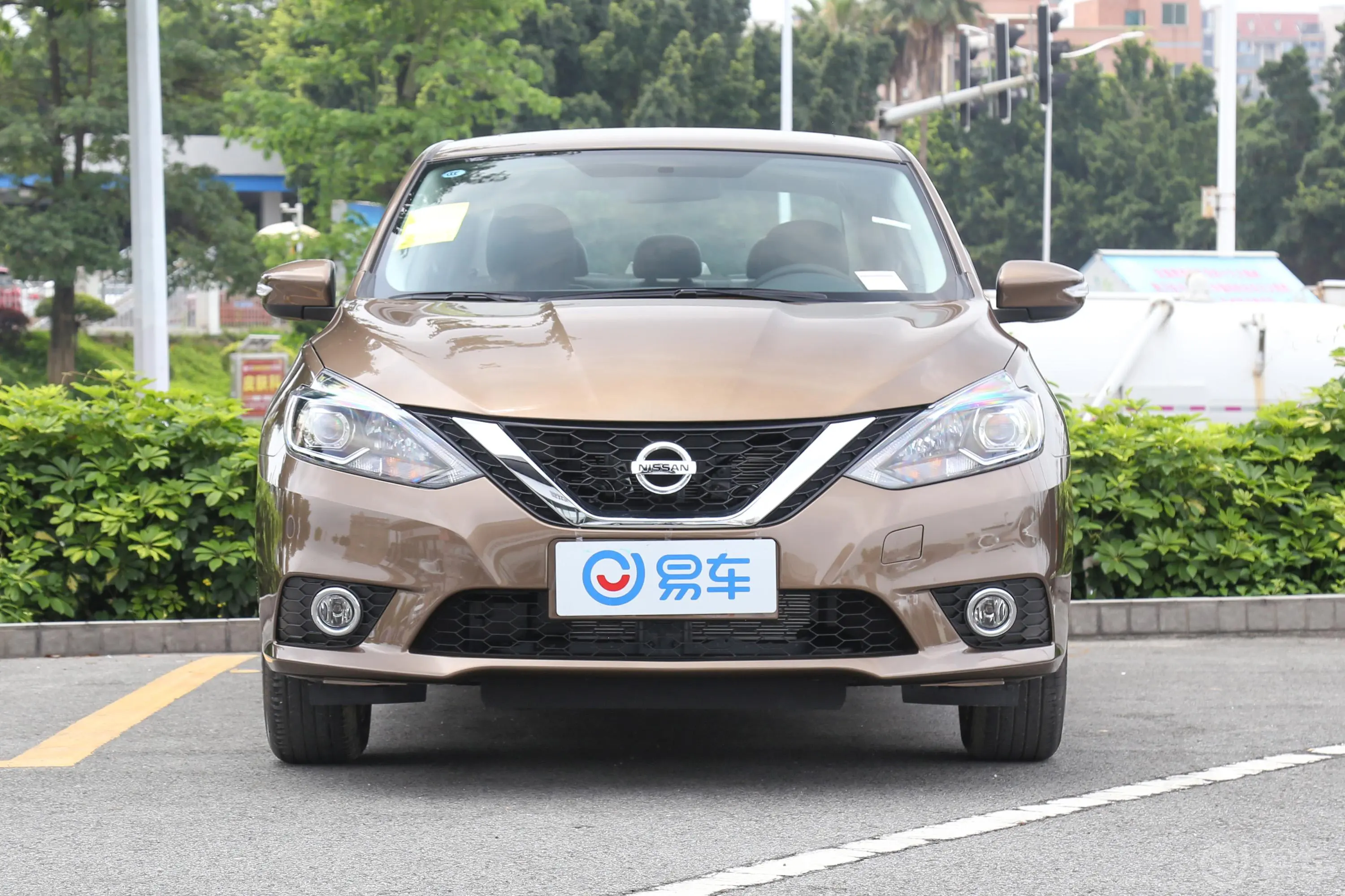 轩逸1.6XV CVT 智联尊享版 国VI正前水平